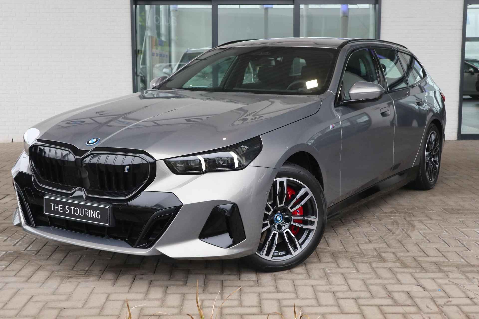 BMW i5 Touring eDrive40 M Sport Edition | M Sport package | M Sport package Pro - 31/31