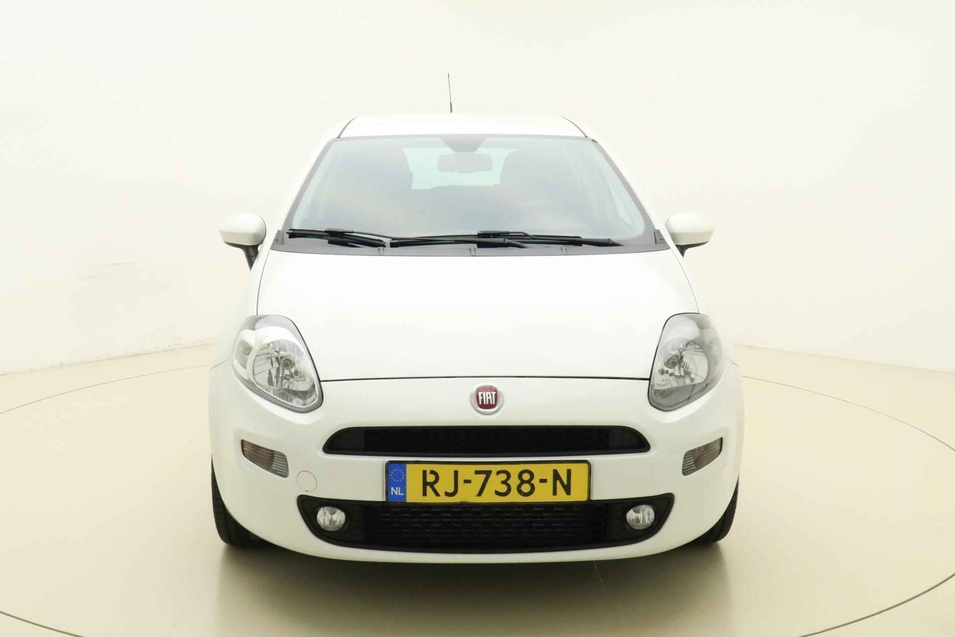 Fiat Punto Evo 0.9 TwinAir Sempre | Parkeersensoren achter | Airco | Navigatie | Lichtmetalen velgen | Getint glas | 5 deuren - 7/28