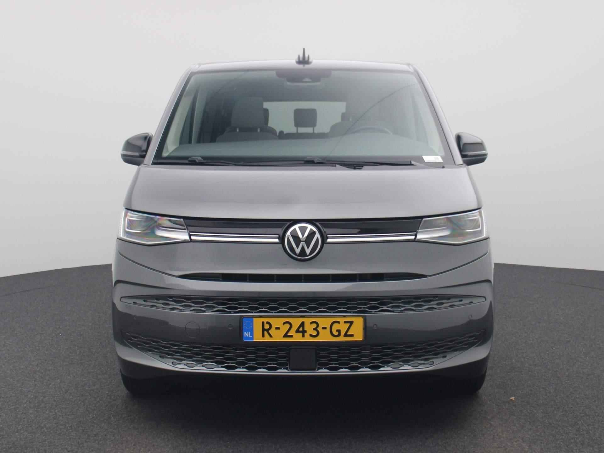 Volkswagen Multivan 1.4 eHybrid L2H1 Life | Automaat | Multifunctioneel stuur | Camera | Airco | Cruise control | Parkeerhulp voor + achter | - 3/29