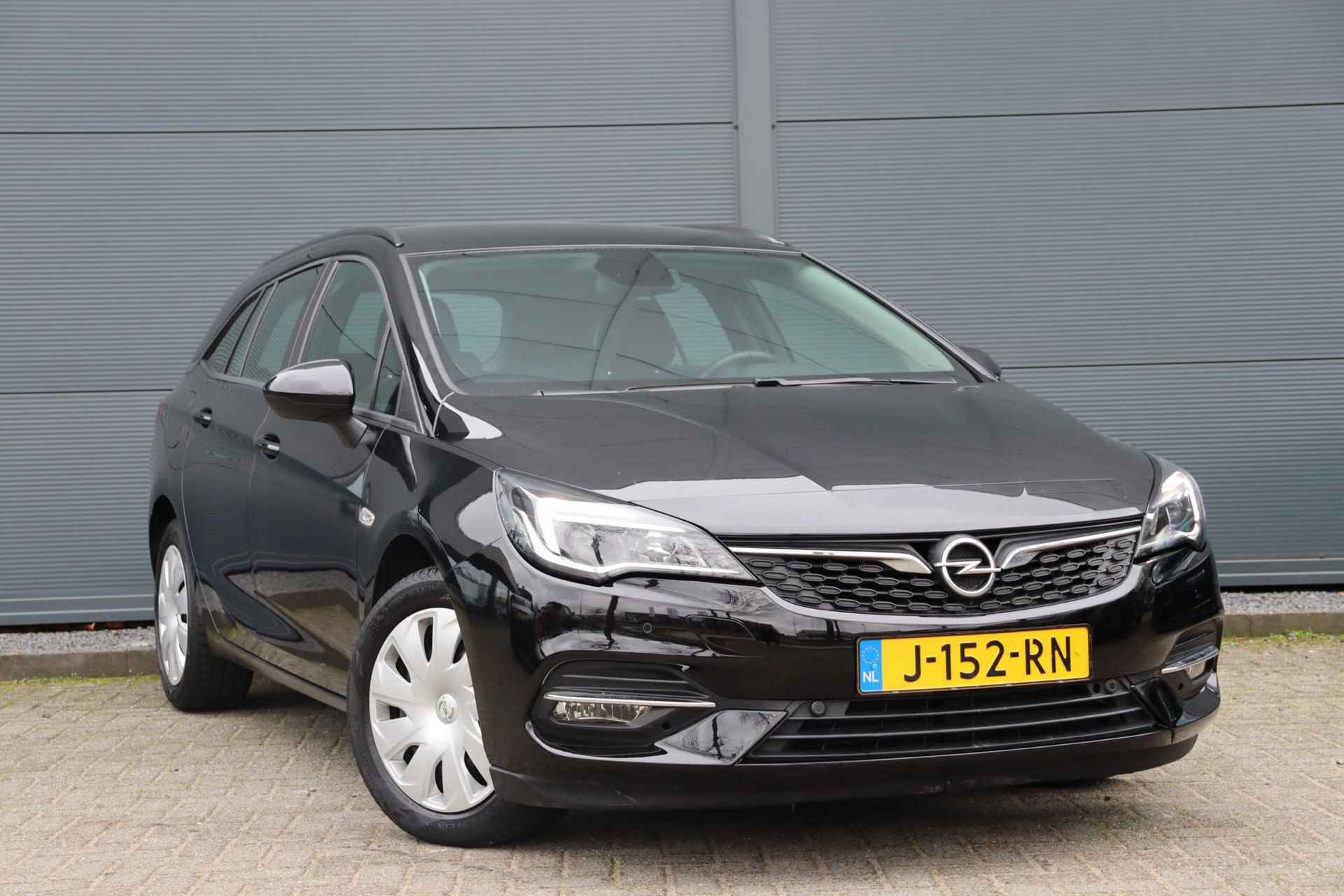 Opel Astra Sports Tourer 1.2 Business Edition / Navi / Carplay / AGR - 3/34