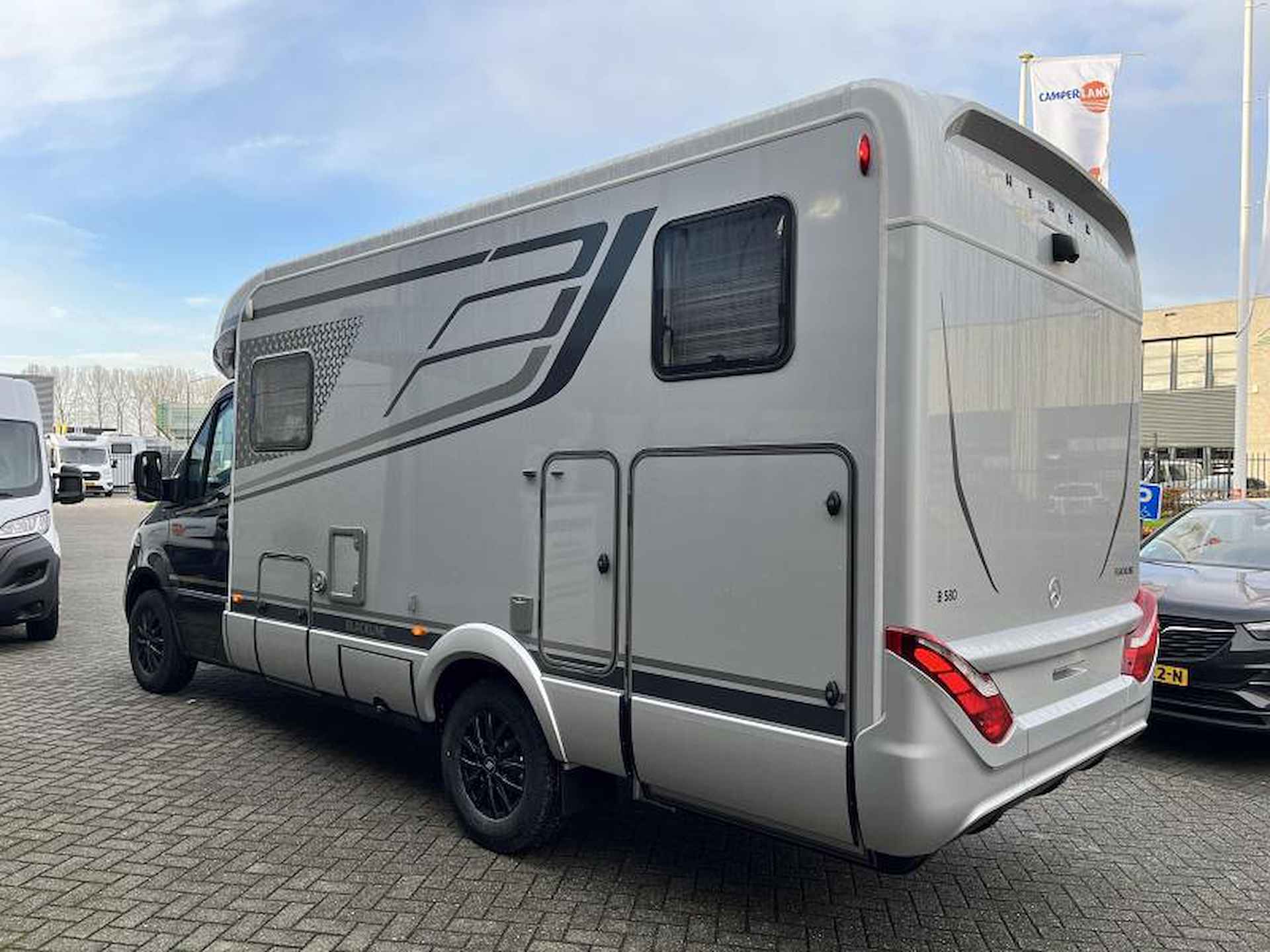 Hymer B-MC T 580 BLACKLINE 2025 - 6/14