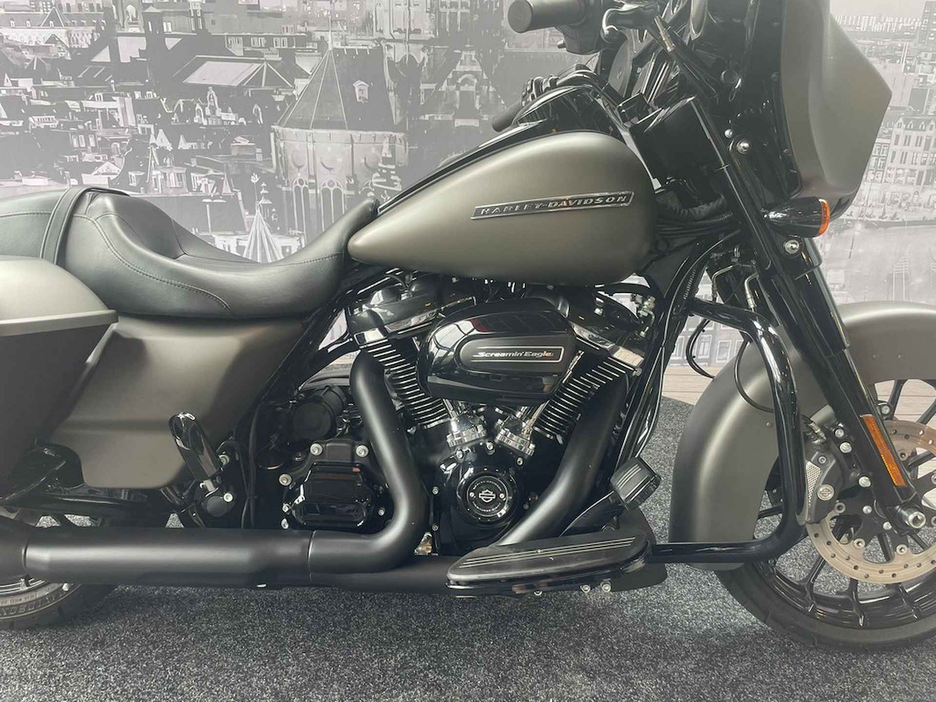 Harley-Davidson FLHXS STREET GLIDE SPECIAL - 2/8