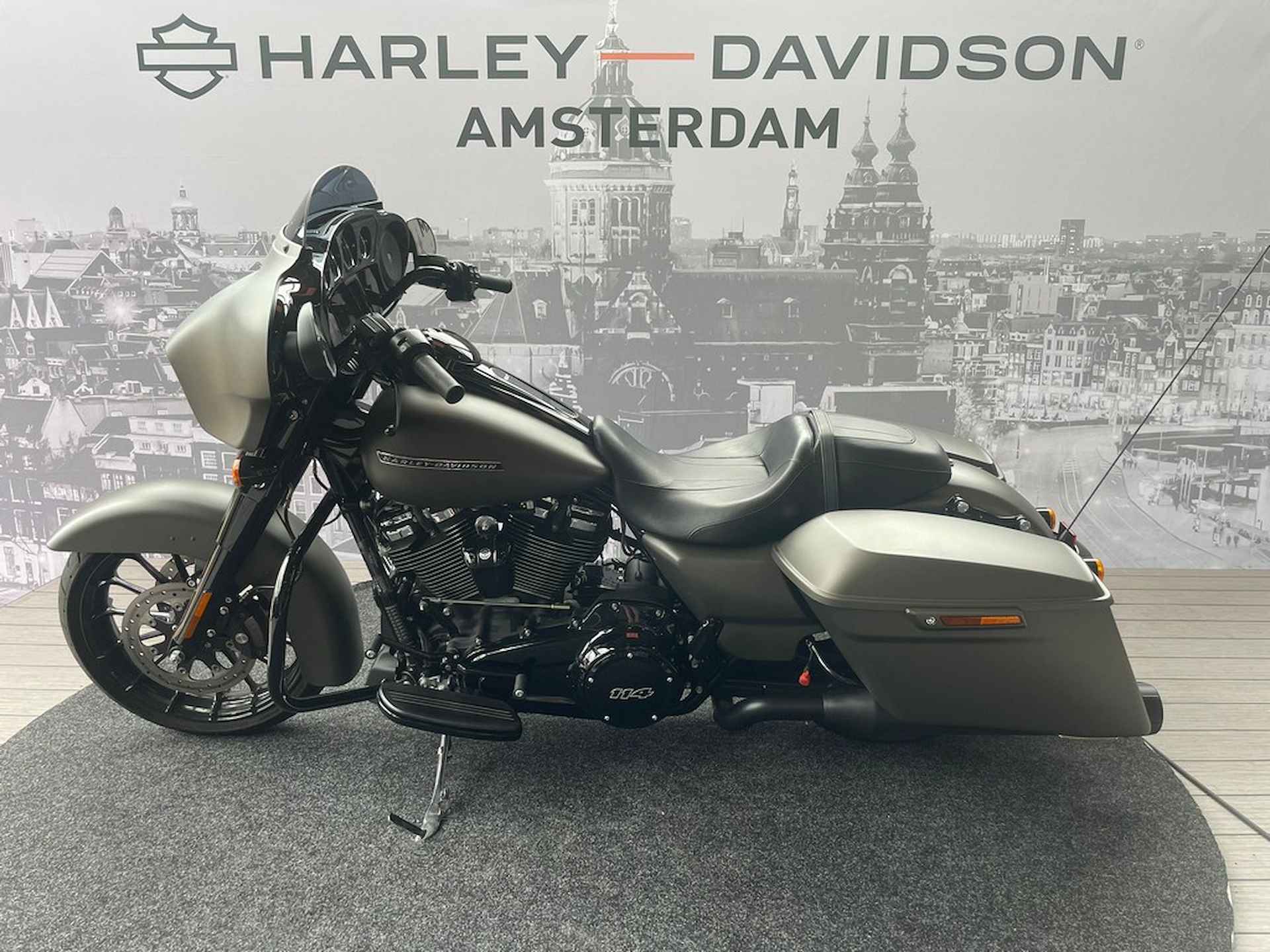 Harley-Davidson FLHXS STREET GLIDE SPECIAL - 4/8