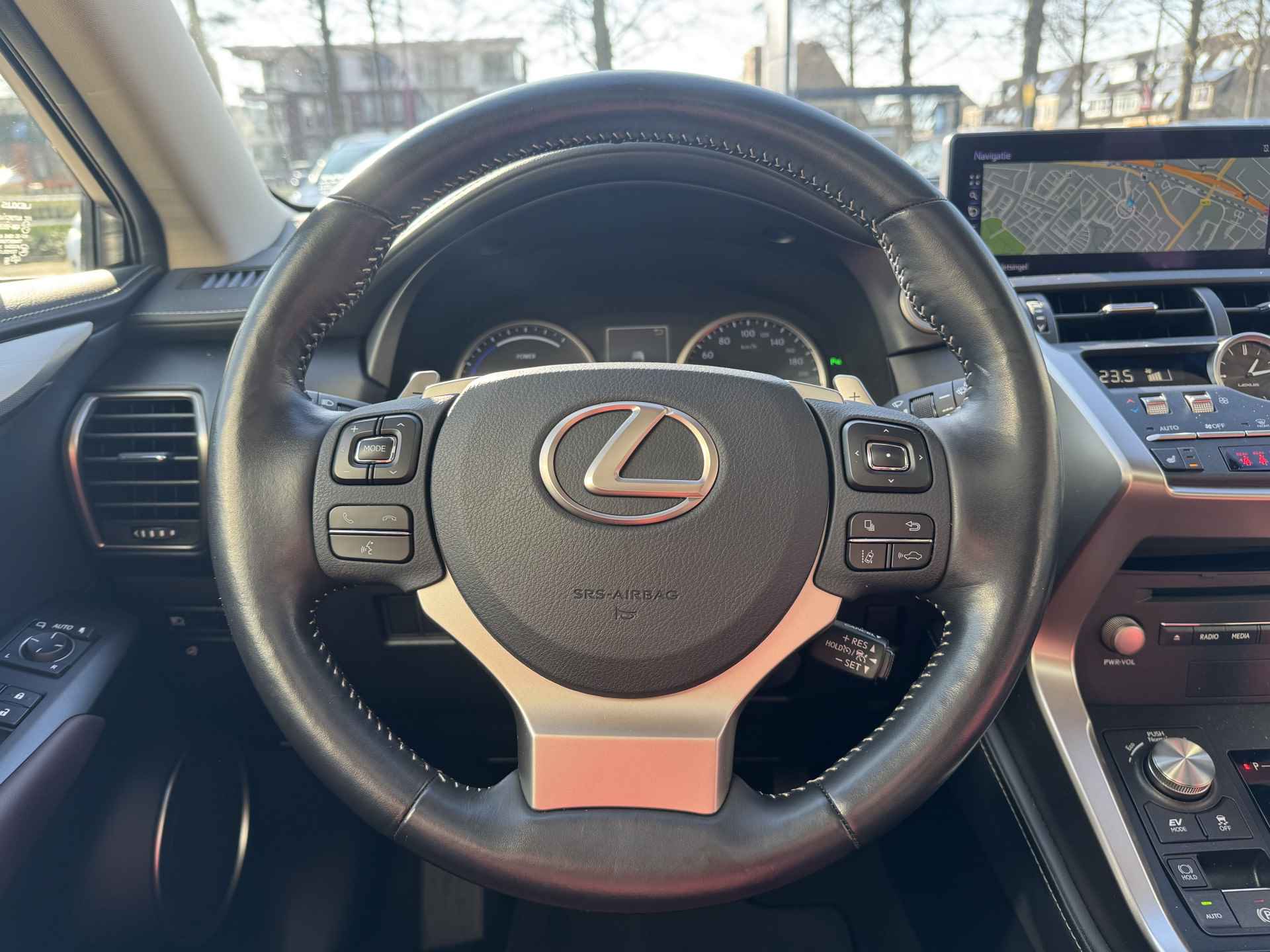 Lexus NX 300h AWD Sport Edition Panoramadak, Trekhaak, Navigatie  , All-in Rijklaarprijs - 19/42