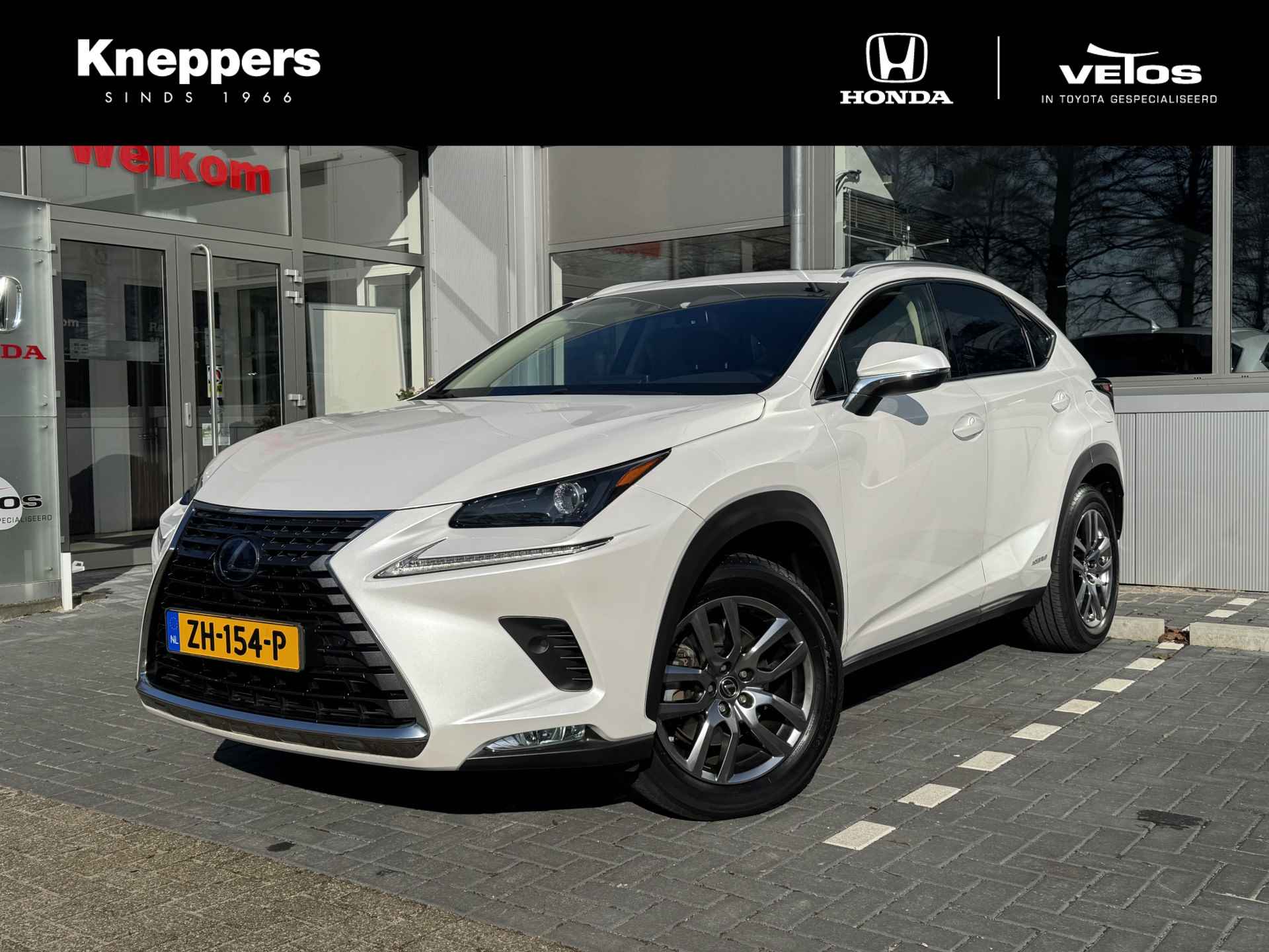 Lexus NX 300h AWD Sport Edition Panoramadak, Trekhaak, Navigatie  , All-in Rijklaarprijs