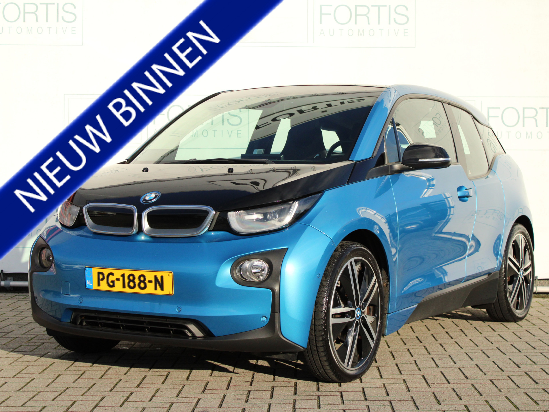 BMW i3 Basis 94Ah 33 kWh PANODAK | LEDER | NL AUTO