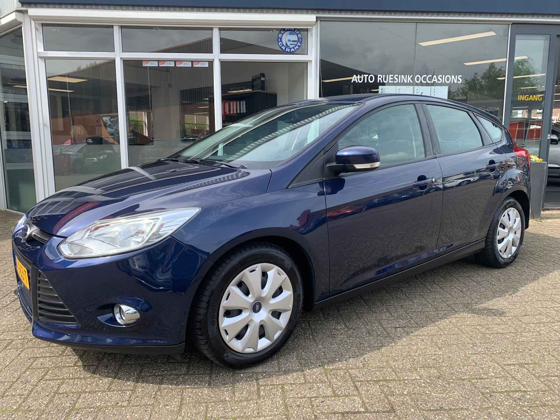 FORD Focus 1.6 TI-VCT Trend - 2/26