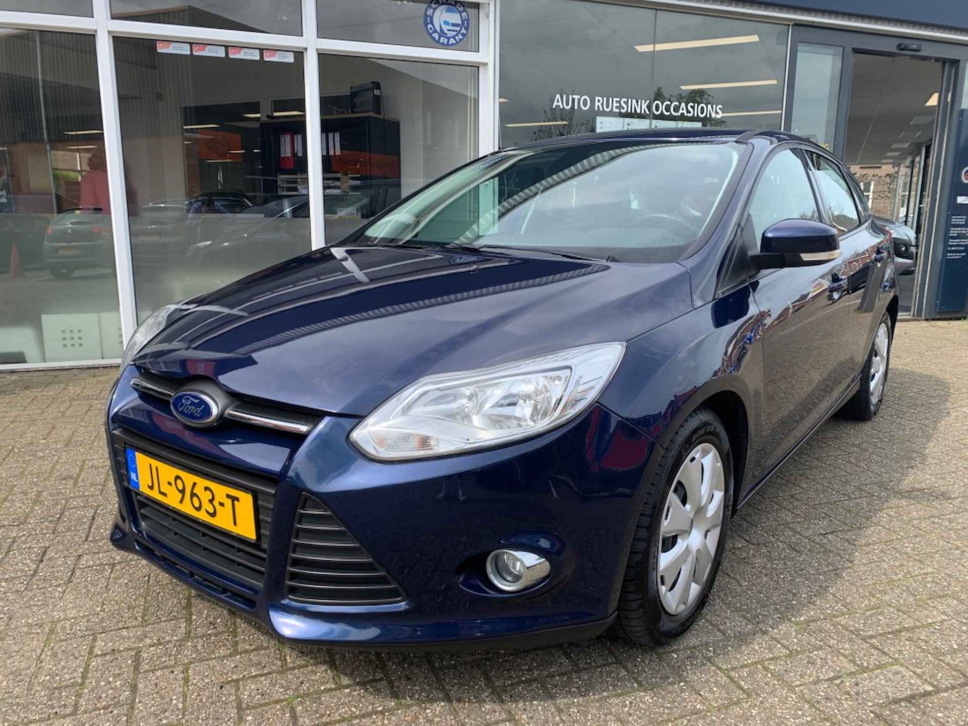 FORD Focus 1.6 TI-VCT Trend - 18/26