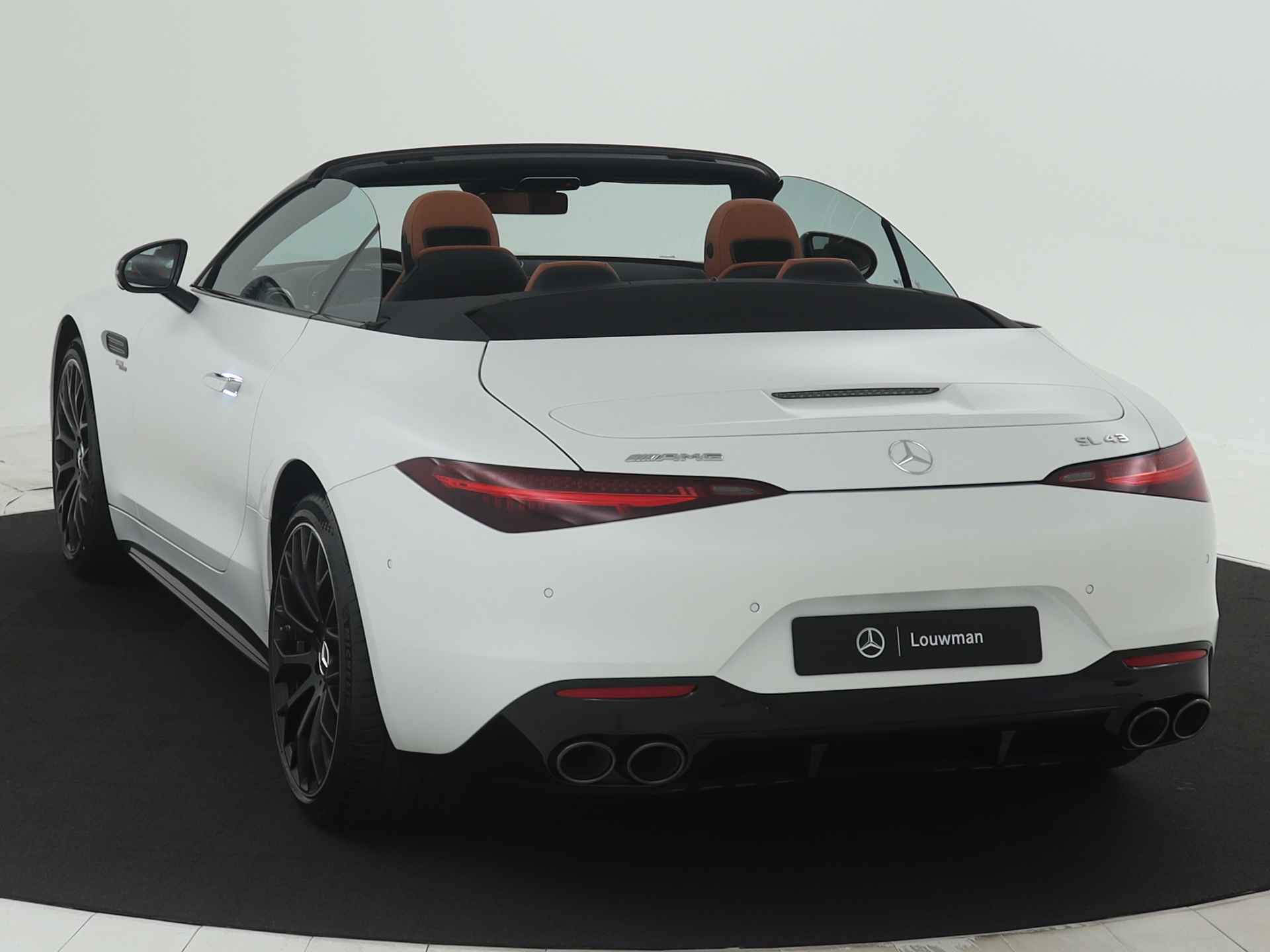 Mercedes-Benz SL-Klasse Roadster 43 | Premium Plus pakket | 21" lichtmetalen AMG-velgen met Y-design, zwart | AMG Nightpakket | ENERGIZING-pakket plus | Burmester Surround Sound systeem | Parkeerpakket met achteruitrijcamera | - 13/47