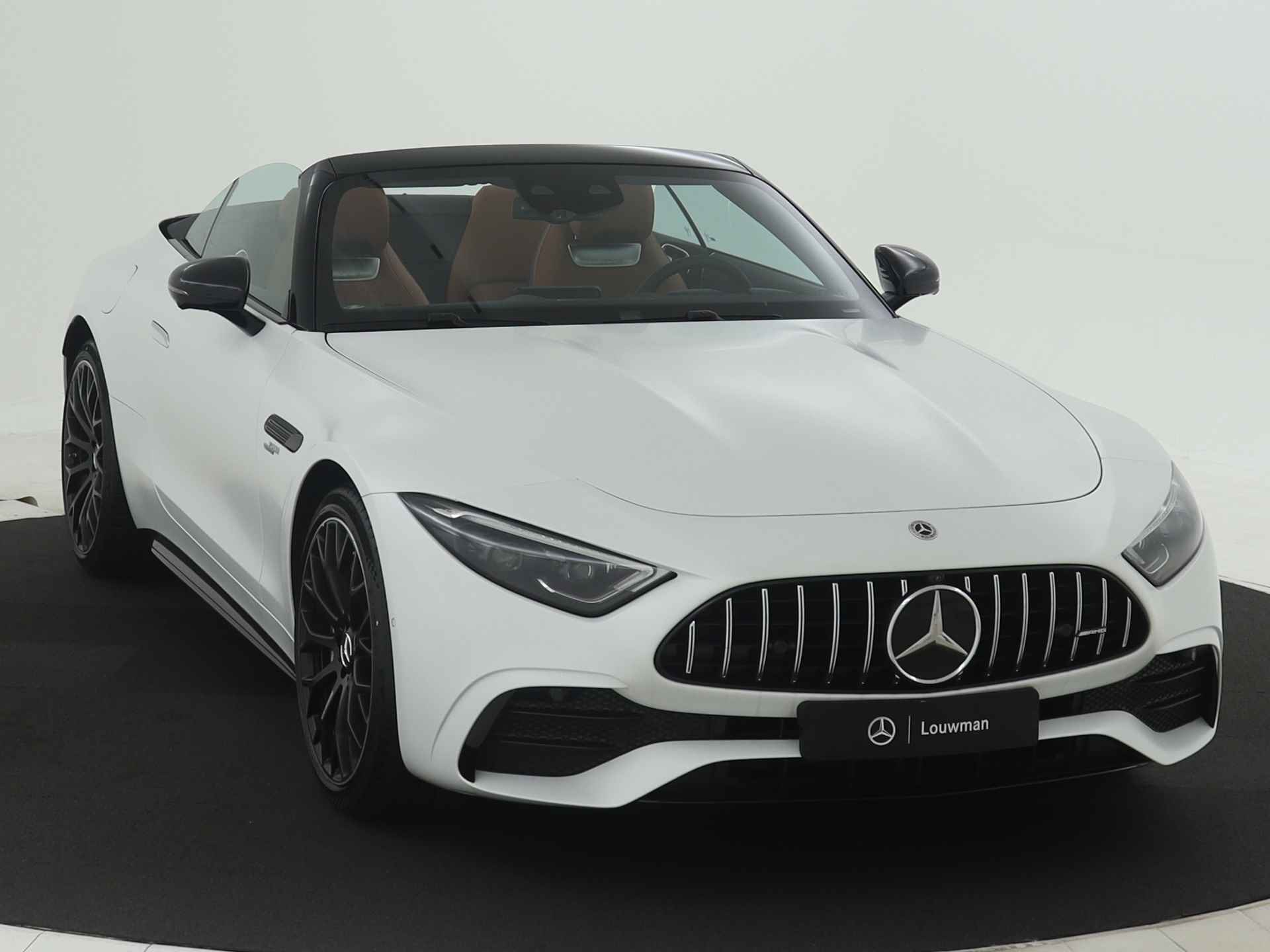 Mercedes-Benz SL-Klasse Roadster 43 | Premium Plus pakket | 21" lichtmetalen AMG-velgen met Y-design, zwart | AMG Nightpakket | ENERGIZING-pakket plus | Burmester Surround Sound systeem | Parkeerpakket met achteruitrijcamera | - 23/47