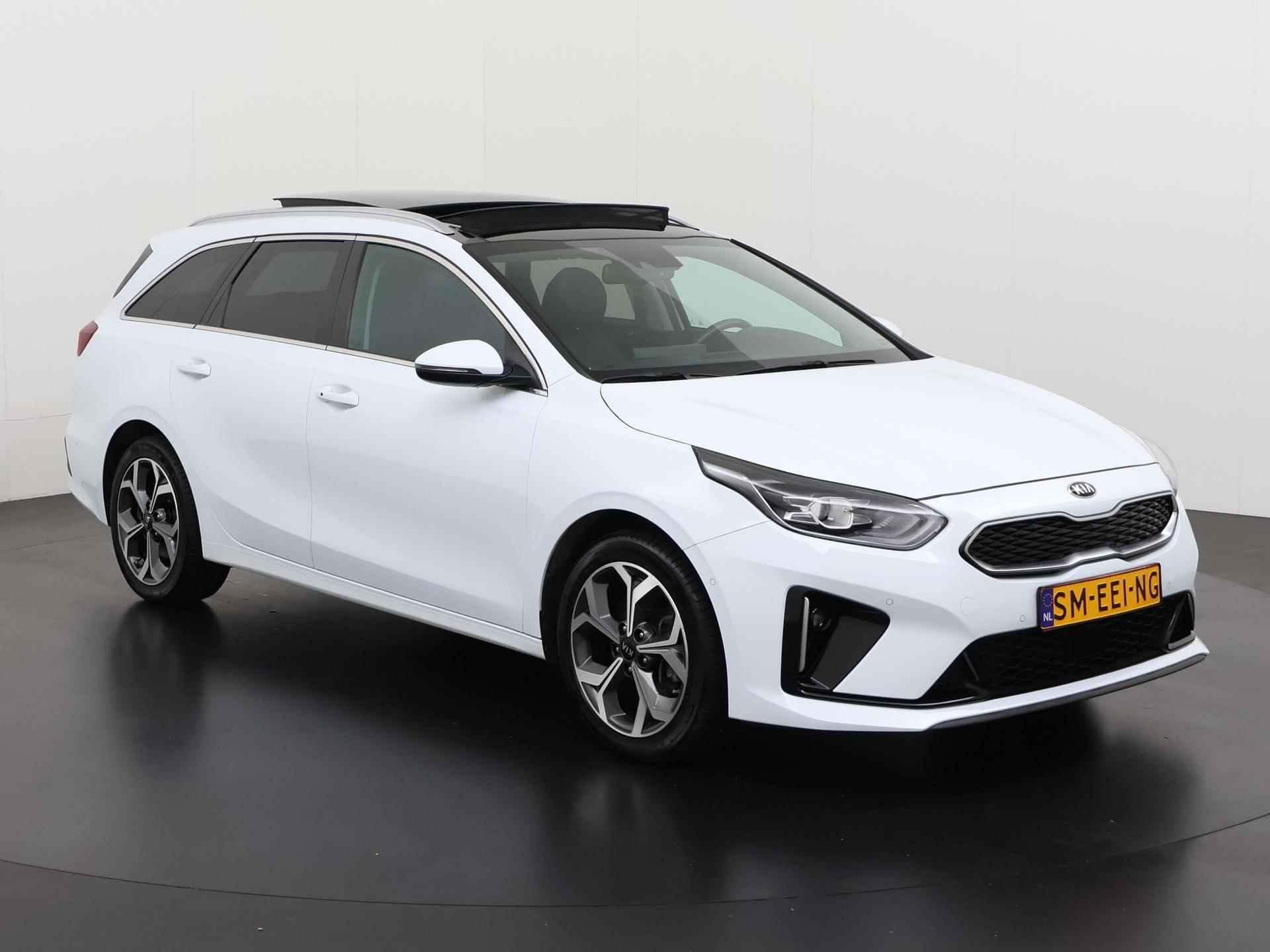 Kia Ceed Sportswagon 1.6 GDI PHEV ExecutiveLine | Panoramadak | Digital Cockpit | Zondag Open! - 30/46