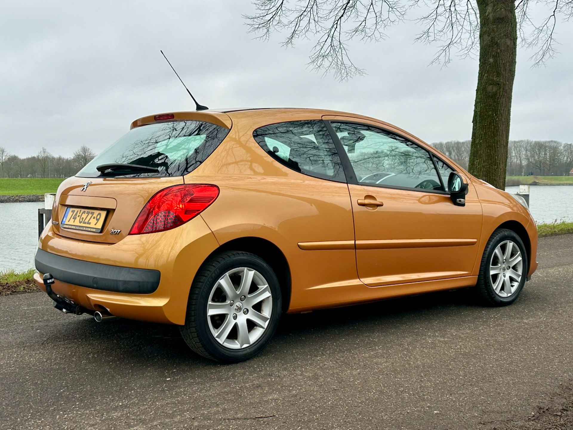 Peugeot 207 1.6 VTi XS Pack | Panoramadak | JBL | Veel aan verniewd! | Trekhaak - 6/14