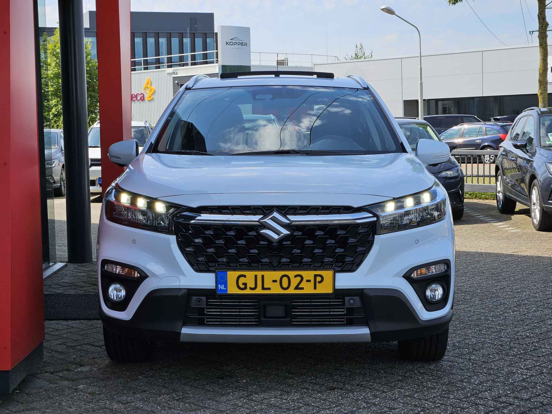 Suzuki S-Cross 1.4 Boosterjet Style Smart Hybrid / Elektrisch glazen panorama-dak / - 5/33