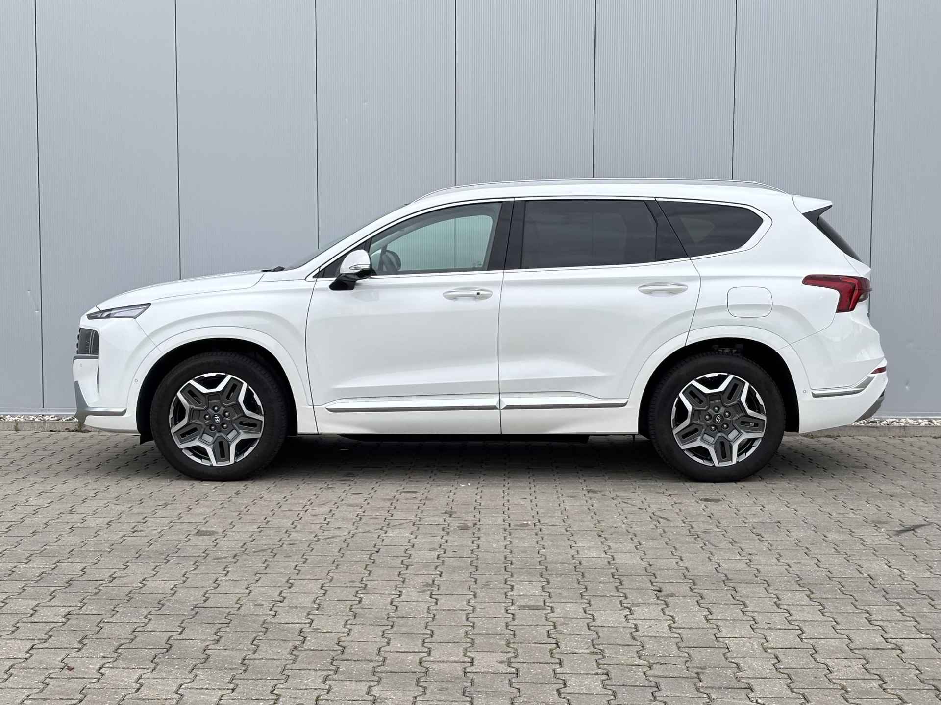 Hyundai Santa Fe 1.6 T-GDI PHEV Premium Plus Sky 7p. / panoramisch schuif/kantel dak / Leer /  360 graden camera / Adaptieve cruise control / HUD / - 7/68