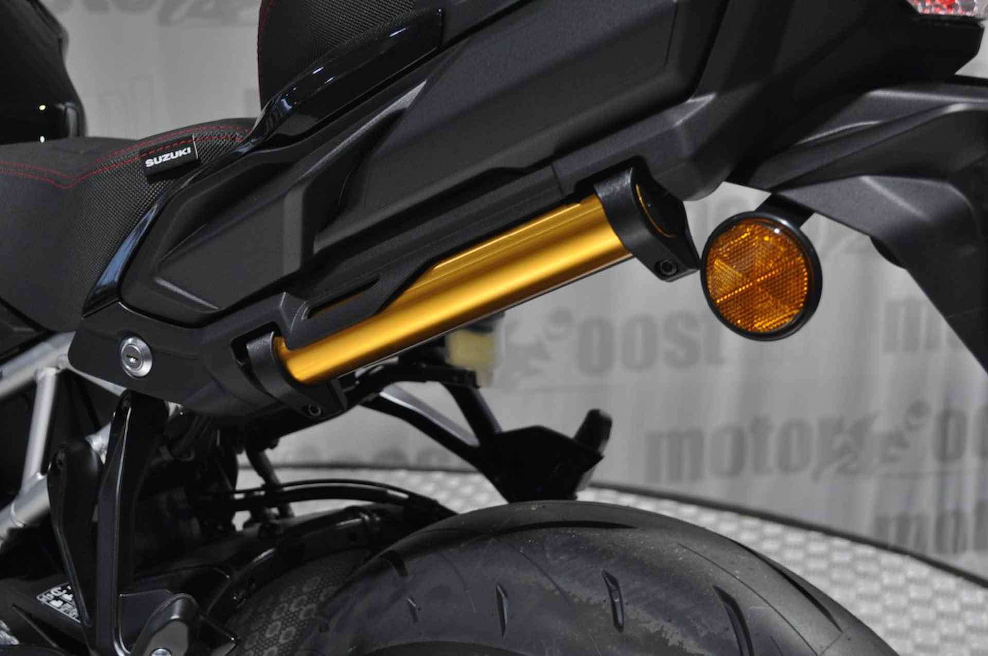 SUZUKI Gsx-s1000 Gx AKRAPOVIC   ACTIE - 21/26