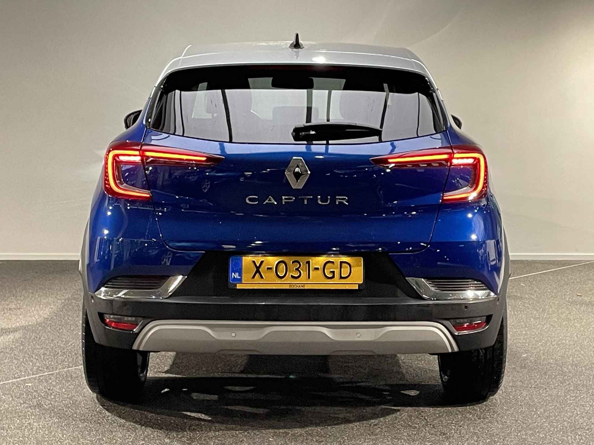 Renault Captur 1.0 TCe 90 techno | Bose Soundsystem | 18 Inch Velgen | 360 Camera incl parkeerhulp | Parkeersensoren - 18/34