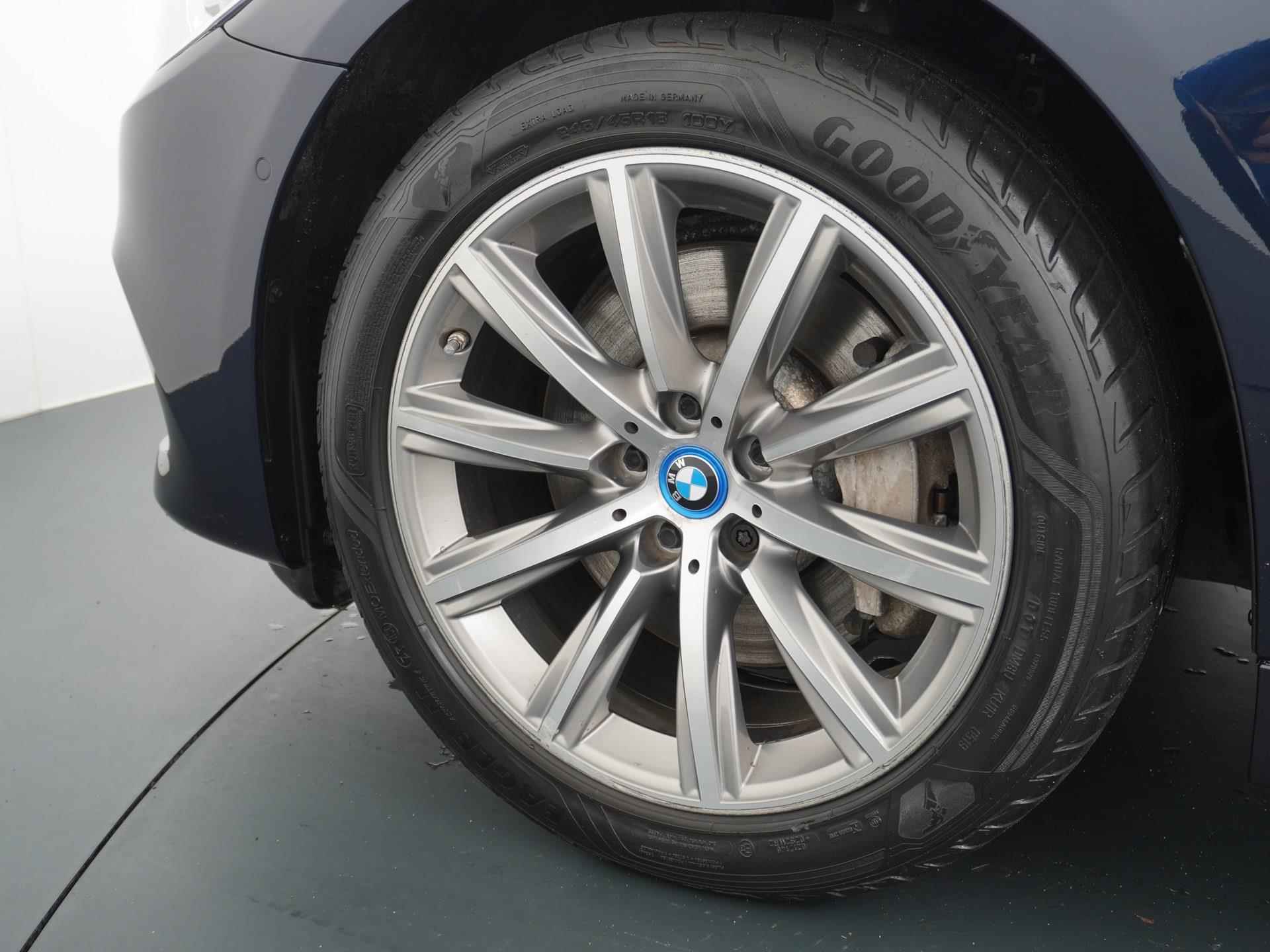 BMW 5-serie 530e iPerformance High Executive Automaat | LEDER | CAMERA | RIJKLAARPRIJS INCL. 12 MND BOVAGGARANTIE - 15/49
