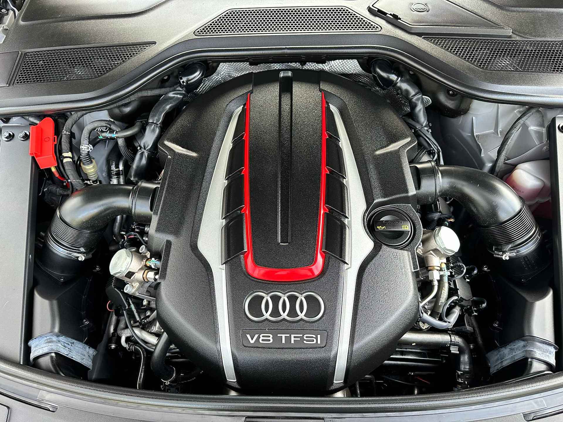 Audi A8 4.0 TFSI S8 quattro Audi Exclusive V8T 520PK/ Panodak/Carbon Remschijven S-Perfomance/Led/B&O/Leder/Virt. displ./ - 76/78