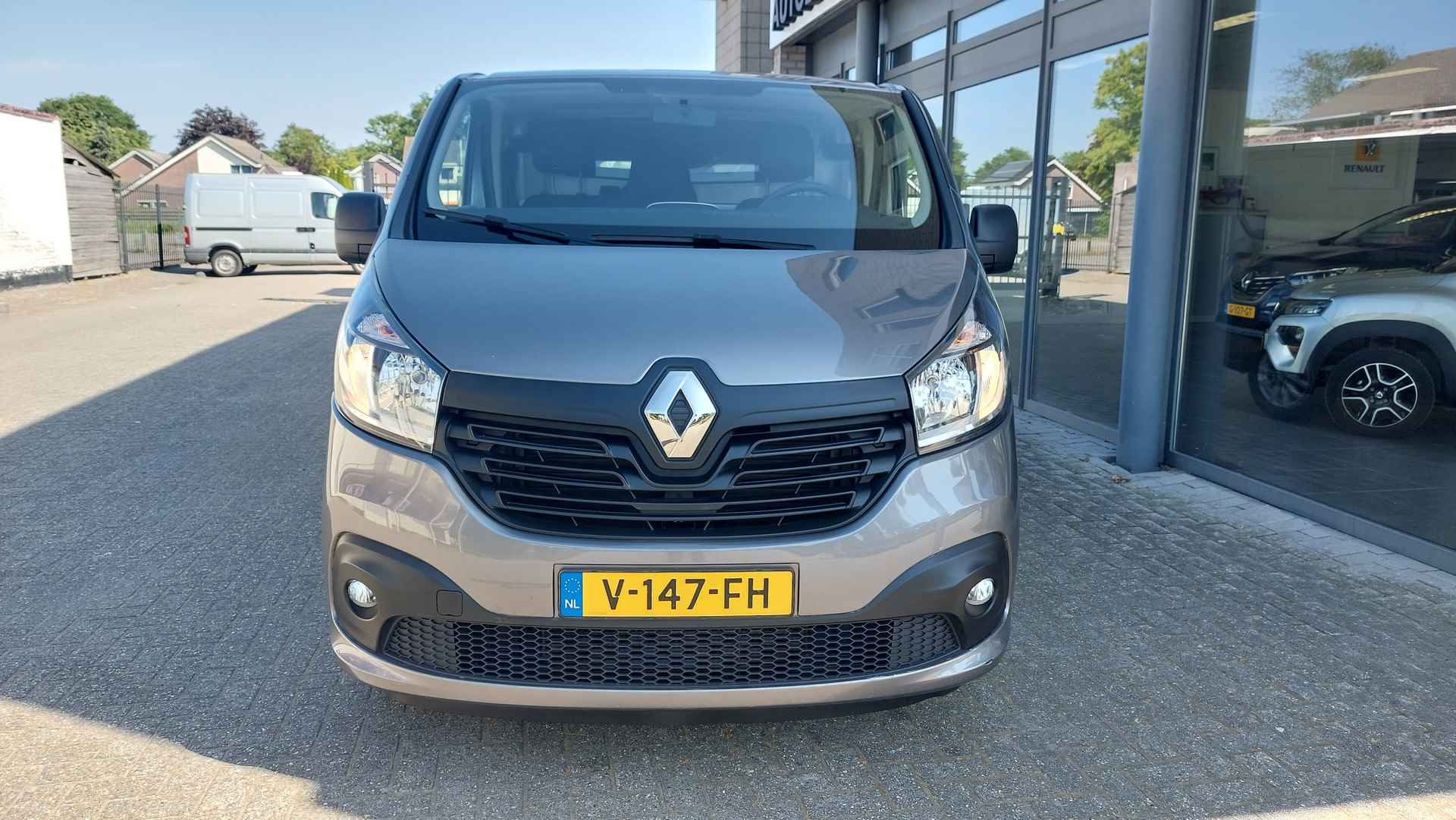 RENAULT Trafic  1.6 DCi 120 - 4/10