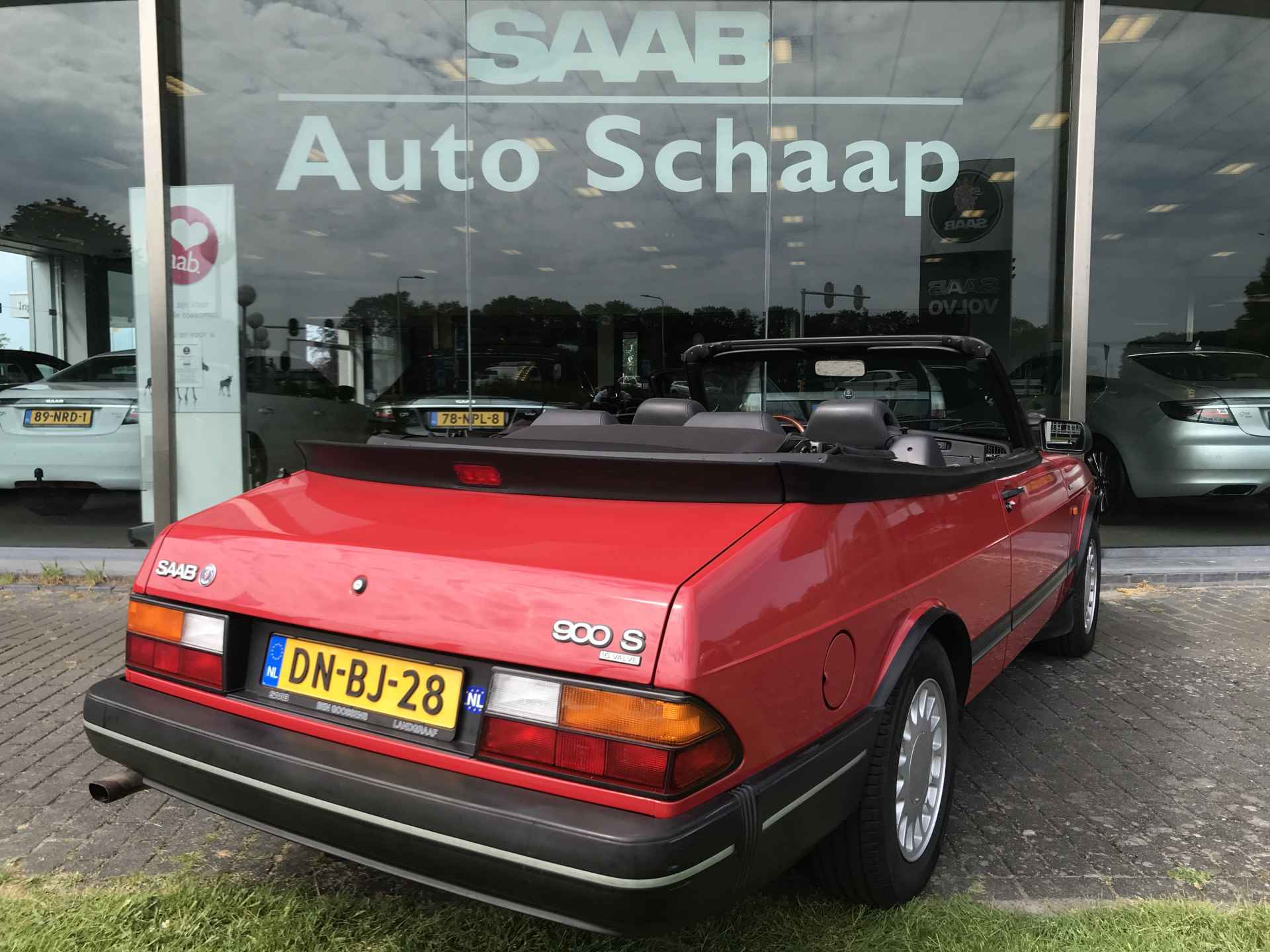 Saab 900 Cabriolet 2.0 LPT S Classic Automaat | Rijklaar | Windscherm Hout Lichtmetalen velgen - 5/36