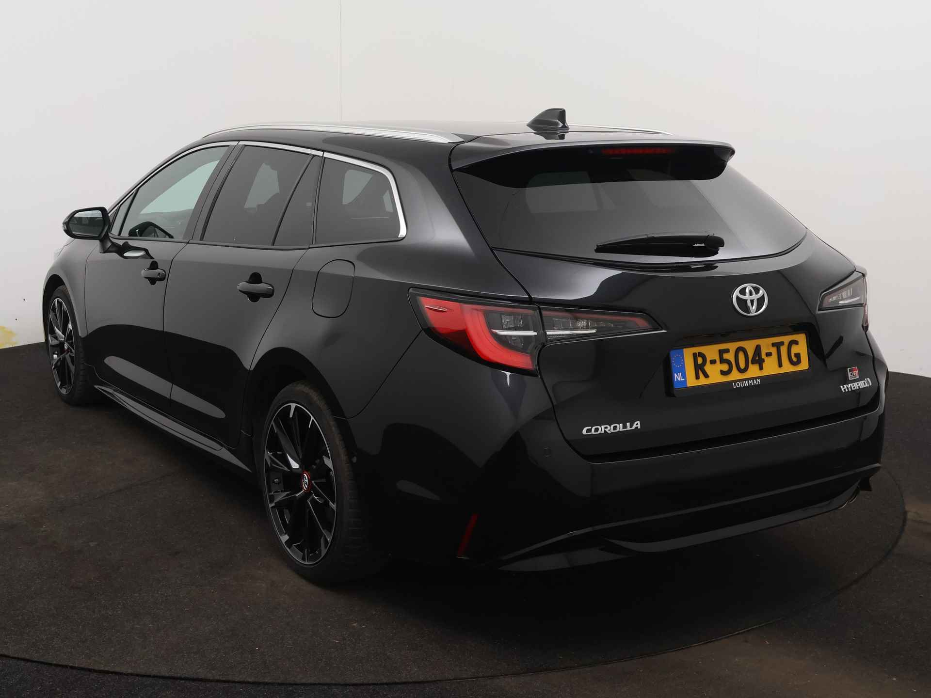 Toyota Corolla Touring Sports 2.0 Hybrid GR-Sport Plus | JBL | Navigatie | Camera | Climate Control | Trekhaak | Stoelverwarming | Parkeersensoren | Cruise Control Adaptief | - 17/48