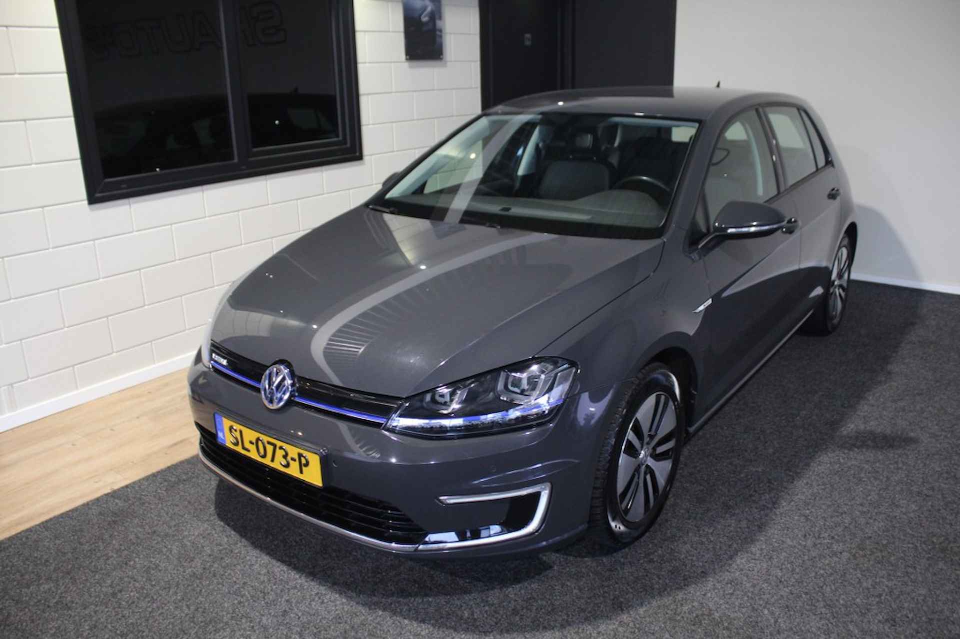 VOLKSWAGEN Golf E-GOLF NAVI 85KW 116PK AUTM AIRCO SUBSIDIE ALL-IN RIJKLAAR PRIJS - 4/48