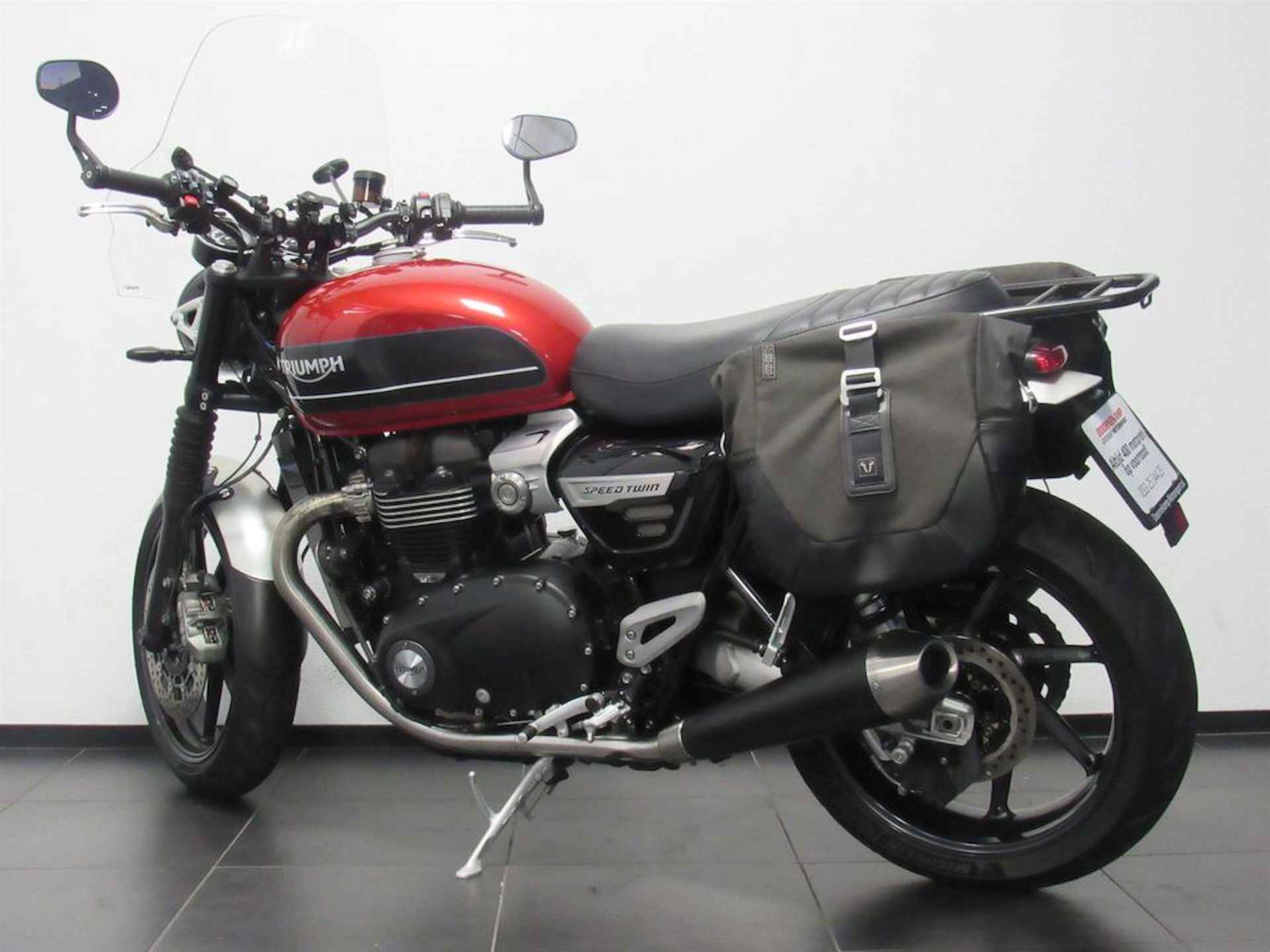 Triumph SPEED TWIN 1200 - 5/15