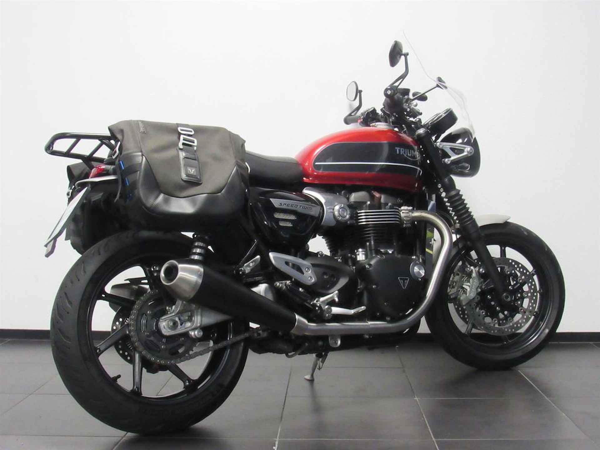 Triumph SPEED TWIN 1200 - 6/15