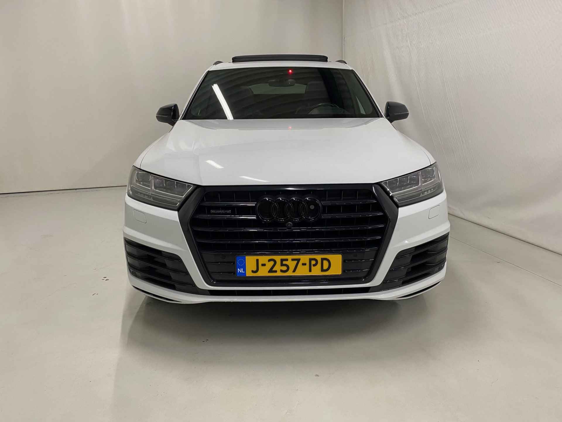 Audi Q7 50 TDI 286PK 2X S line Nacht Zicht Pano Headup 21Inch Bose Trekhaak 360 °Camera - 6/39