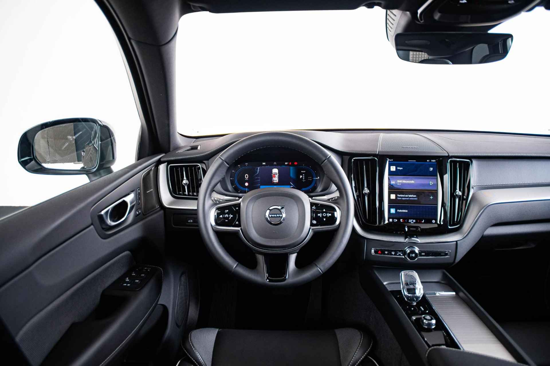 Volvo XC60 2.0 Recharge T6 AWD Ultimate Dark Adaptive Cruise Control - Harman Kardon - Active High Beam Koplampen - Elektrisch verstelbare voorstoelen - 31/60