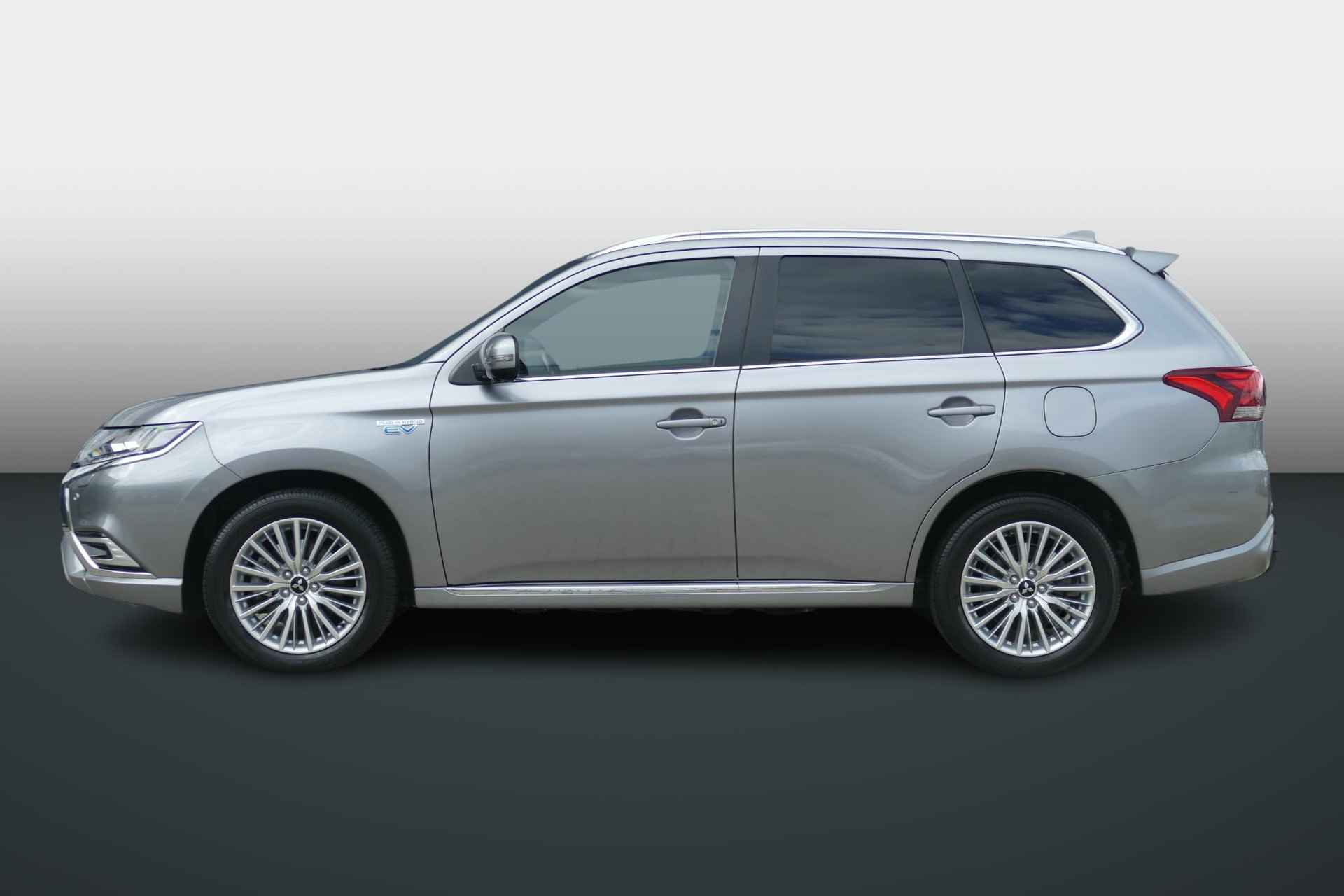 Mitsubishi Outlander 2.4 PHEV Instyle | Leder | Cruise | 360 camera | Trekhaak | RIJKLAARPRIJS!! - 4/45