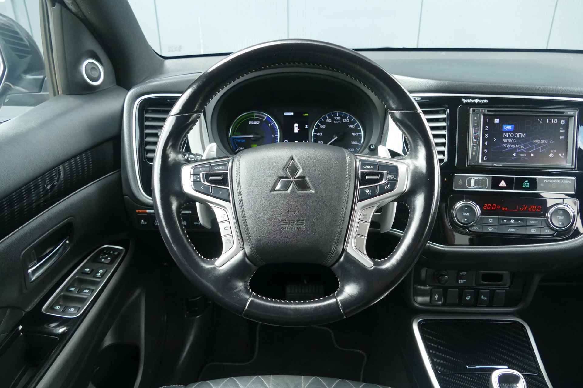 Mitsubishi Outlander 2.4 PHEV Instyle | Leder | Cruise | 360 camera | Trekhaak | RIJKLAARPRIJS!! - 22/45