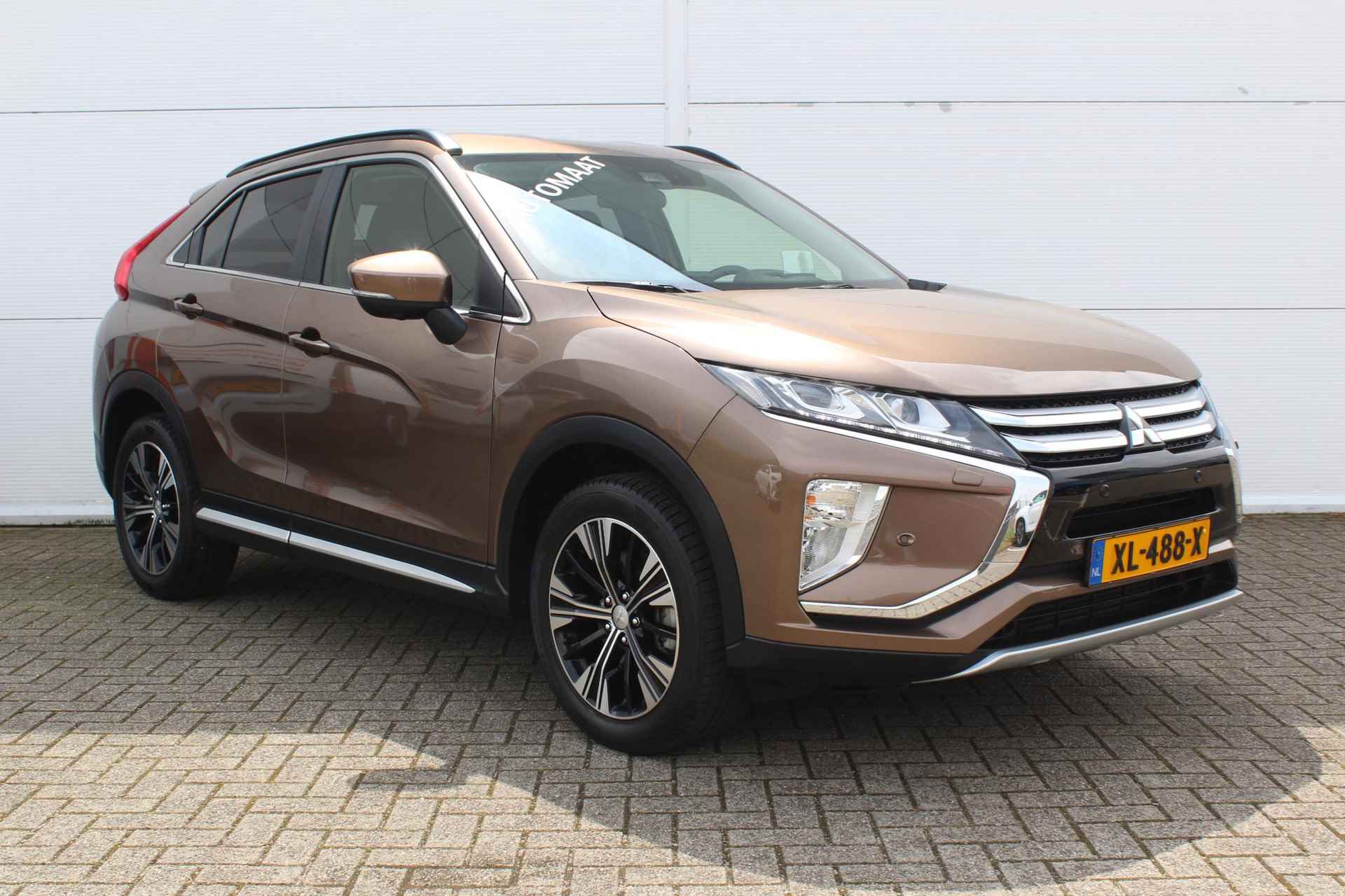 Mitsubishi Eclipse Cross 1.5 DI-T First Edition AUTOMAAT / Trekhaak (1600 KG) / Apple Carplay/Android Auto / 360* Camera / Cruise Control / Stoelverwarming Voor / - 18/47