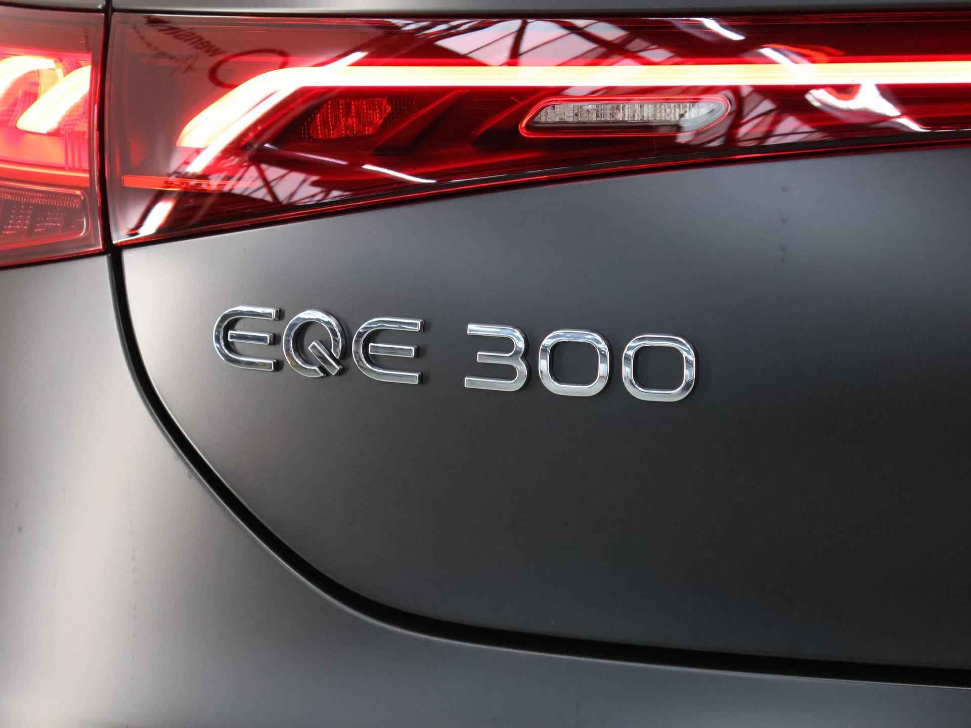 Mercedes-Benz EQE 300 Sport Edition | Matte-grijs | Panorama-schuifdak | Achteruitrijcamera |  Memory stoelen | BURMESTER | Stoelverwarming - 23/47