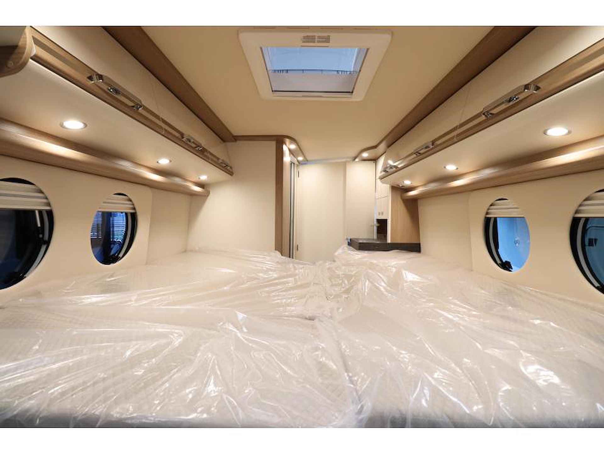 Malibu Van Two Rooms 640 LERB ook met B-rijbewijs! - 15/16