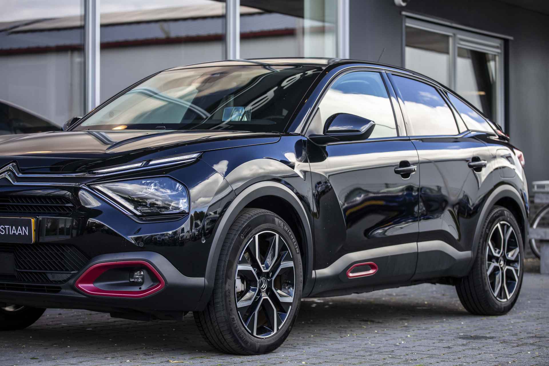 Citroën Ë-C4 Shine 50 kWh | NL Auto | Volleder | LED | HUD | ACC | Stoelverw. | - 15/45