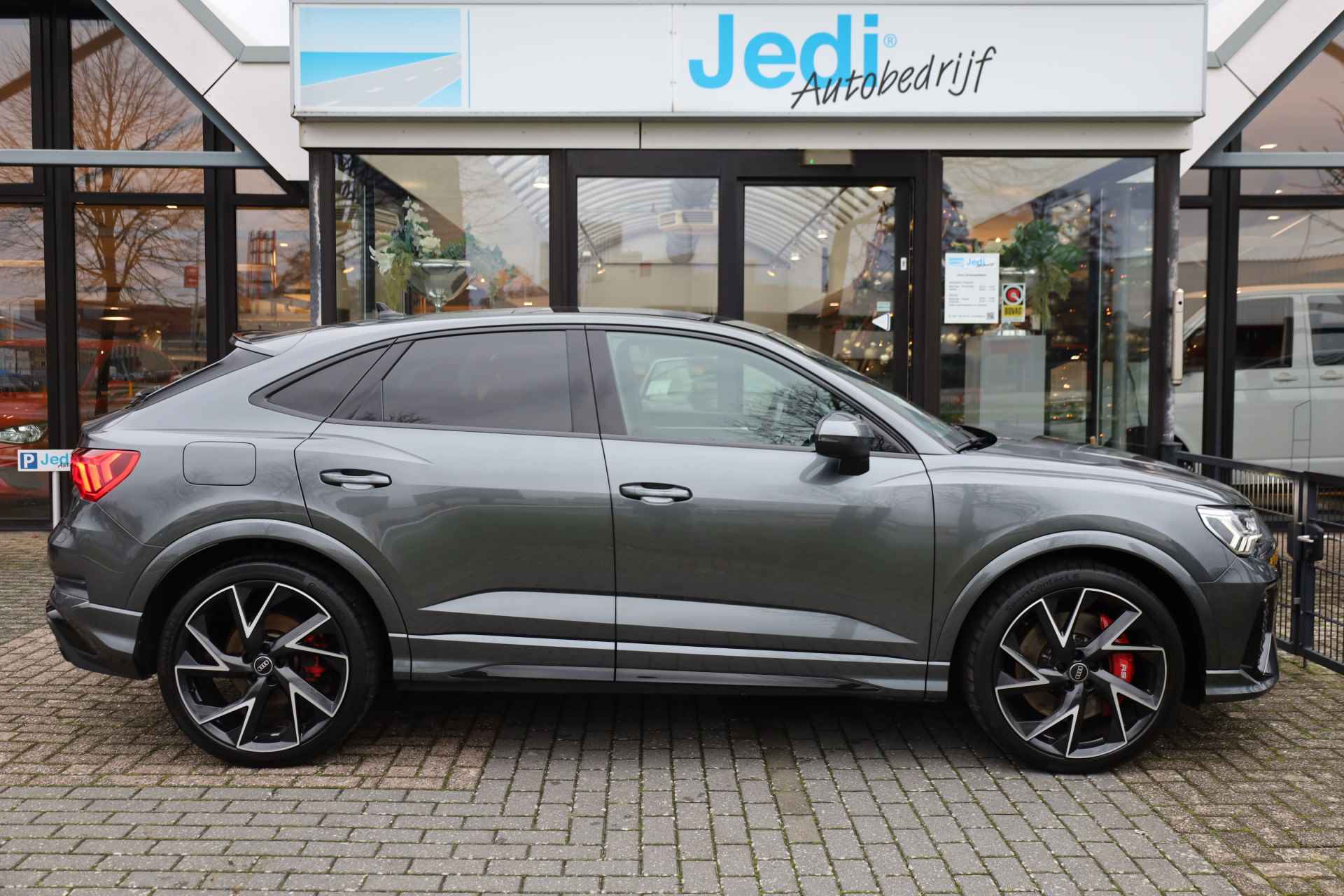 Audi RSQ3 Sportback 2.5 TFSI 294kw/400pk quattro S-tronic 7 - 6/74