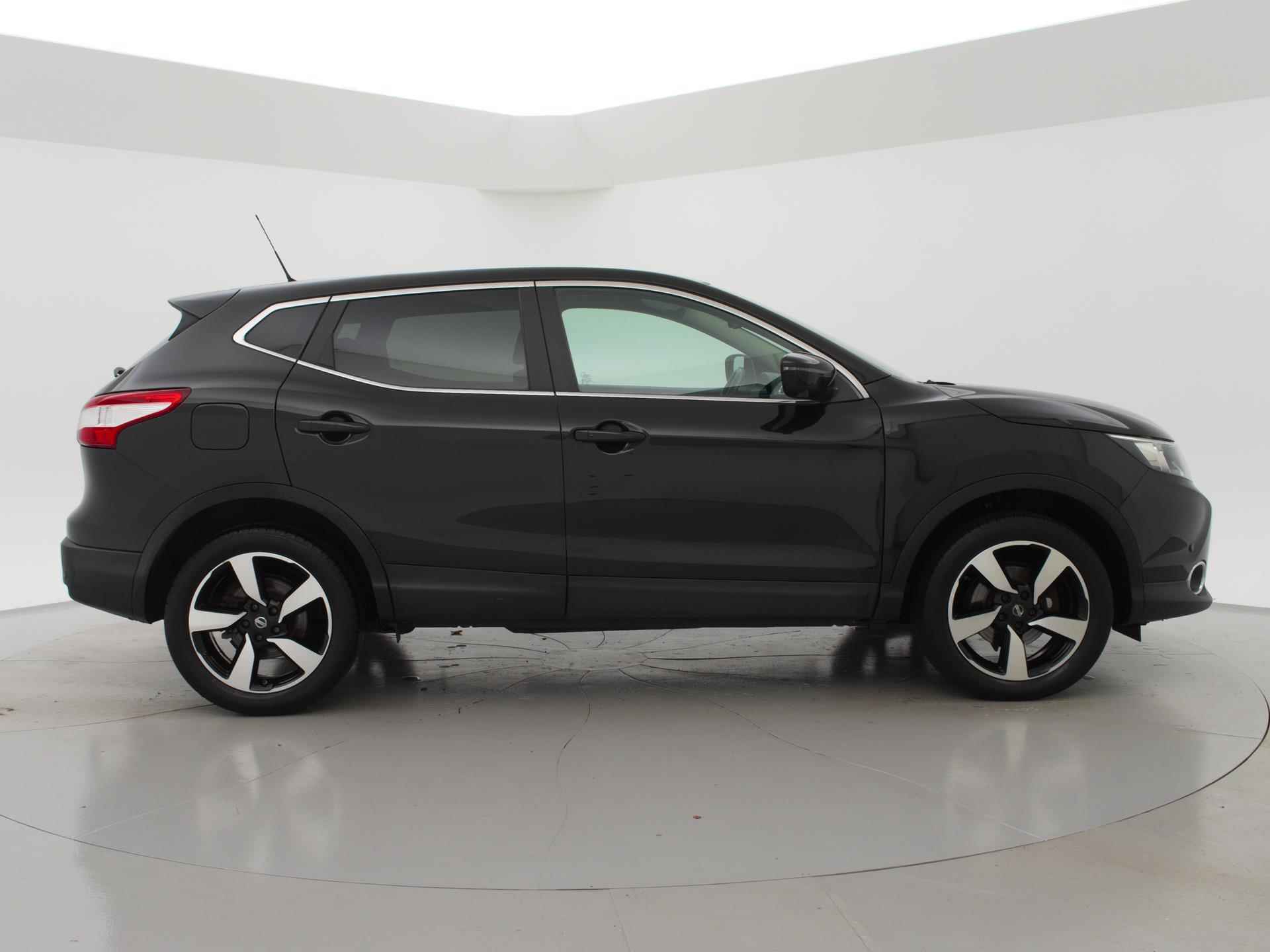 Nissan Qashqai 1.6 DCI 130 PK + 360 CAMERA / TREKHAAK / 18 INCH / STOELVERW. - 12/33