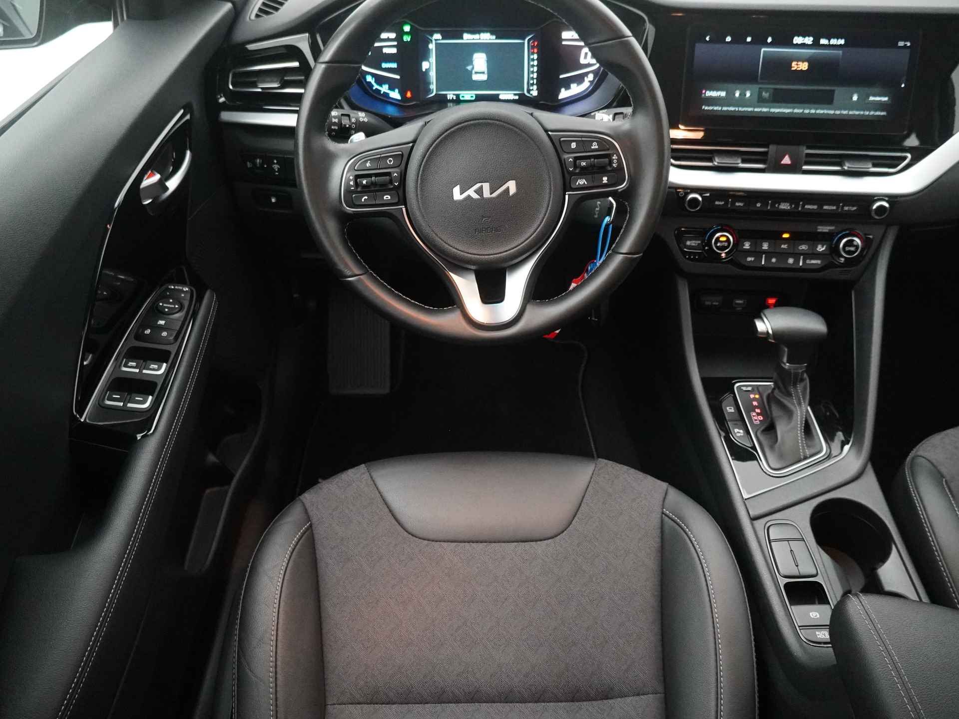 Kia Niro 1.6 GDi Hybrid DynamicLine - Navigatie - Adaptief Cruise Control - Climate Control - Apple/Android Carplay - Fabrieksgarantie Tot 2029 - 36/48