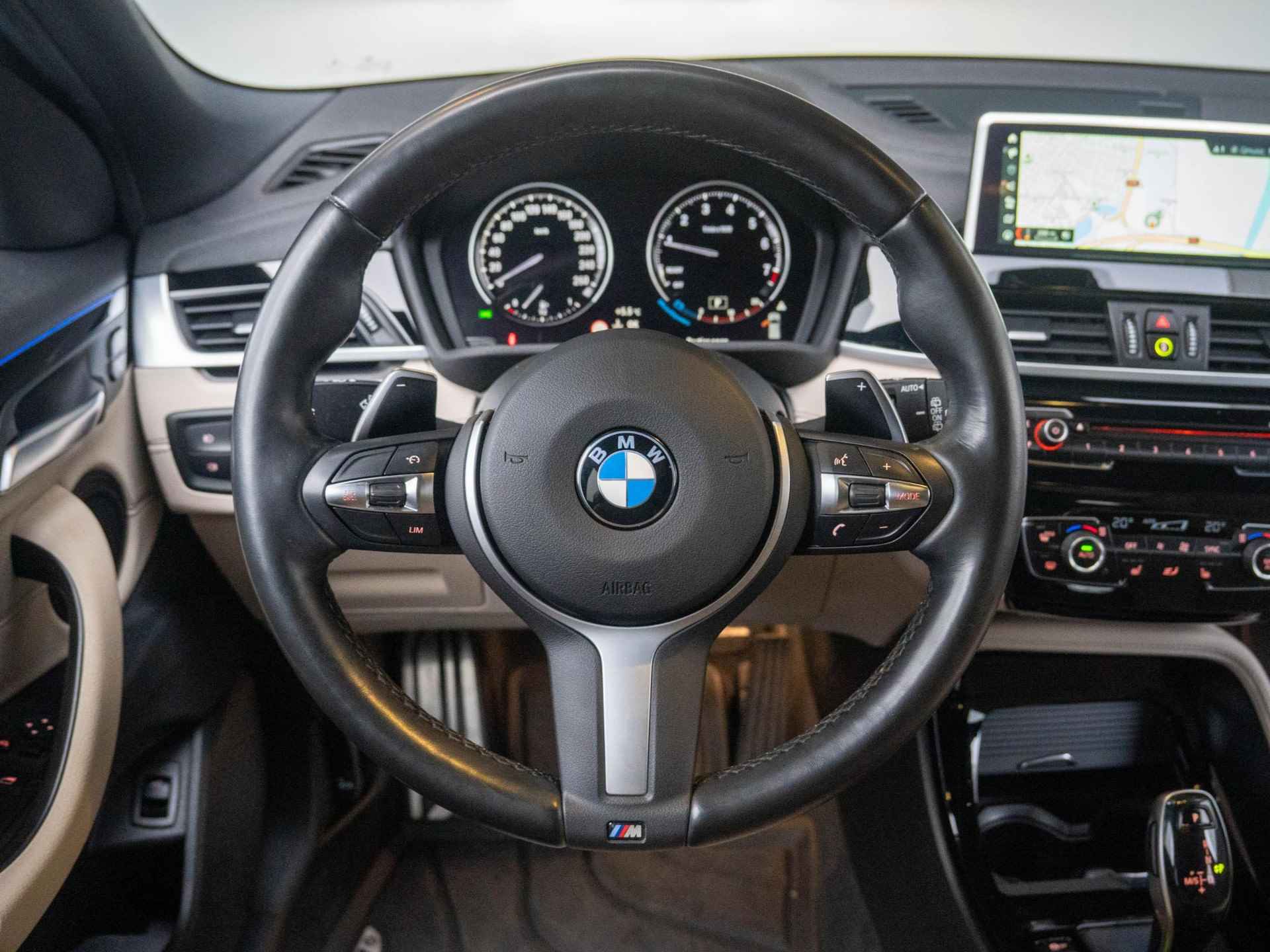 BMW X2 sDrive20i High Executive | M Sportpakket X | 19 inch | Stuurwielverwarming | Trekhaak | Head Up Display - 7/48