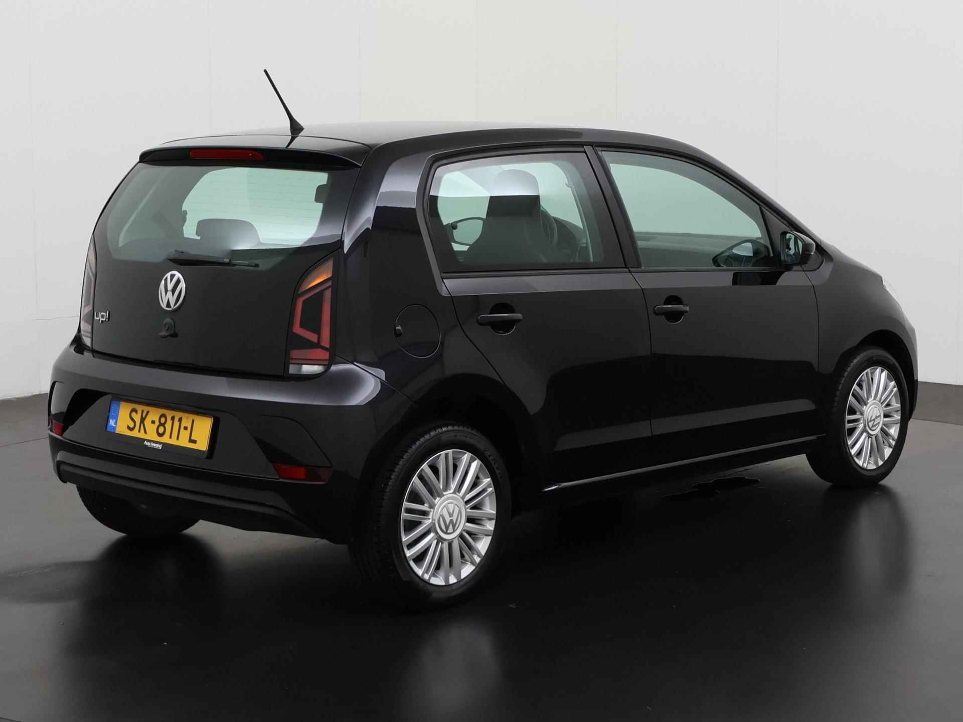 Volkswagen Up! 1.0 BMT | Airco | Lichtmetalen Velgen | Zondag Open! - 4/29