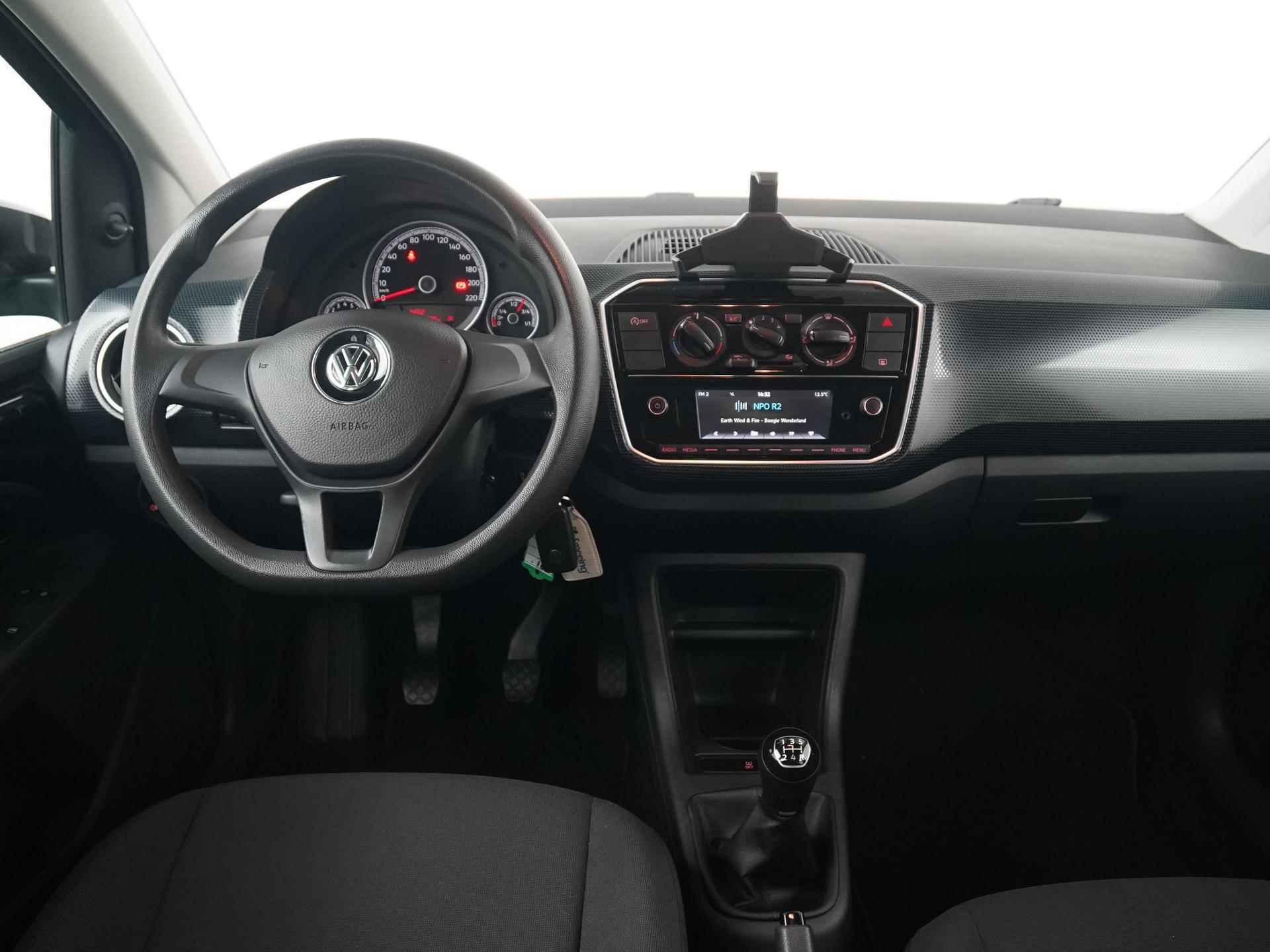 Volkswagen Up! 1.0 BMT | Airco | Lichtmetalen Velgen | Zondag Open! - 5/29