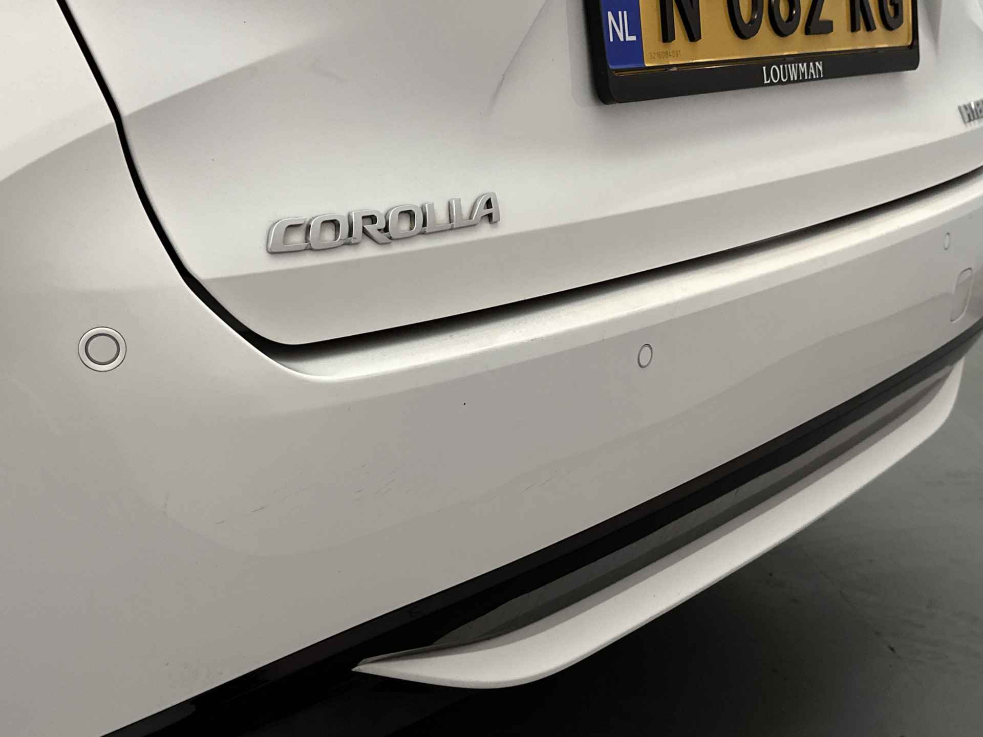 Toyota Corolla Touring Sports 2.0 Hybrid Dynamic Limited | Parkeersensor voor en achter | WInter pakket | Dodehoek Ass. | Stoel en stuurwiel verwarmd | - 46/48