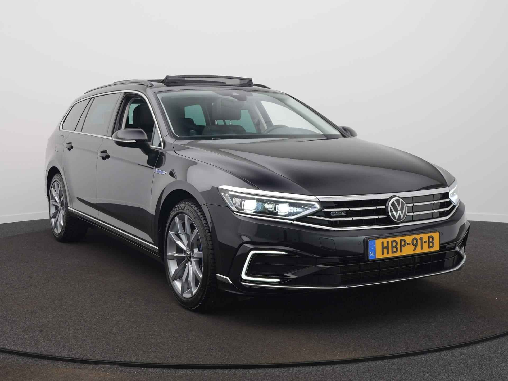 Volkswagen Passat Variant 1.4 TSI PHEV GTE Business Standkachel / Trekhaak / Panoramadak - 3/64