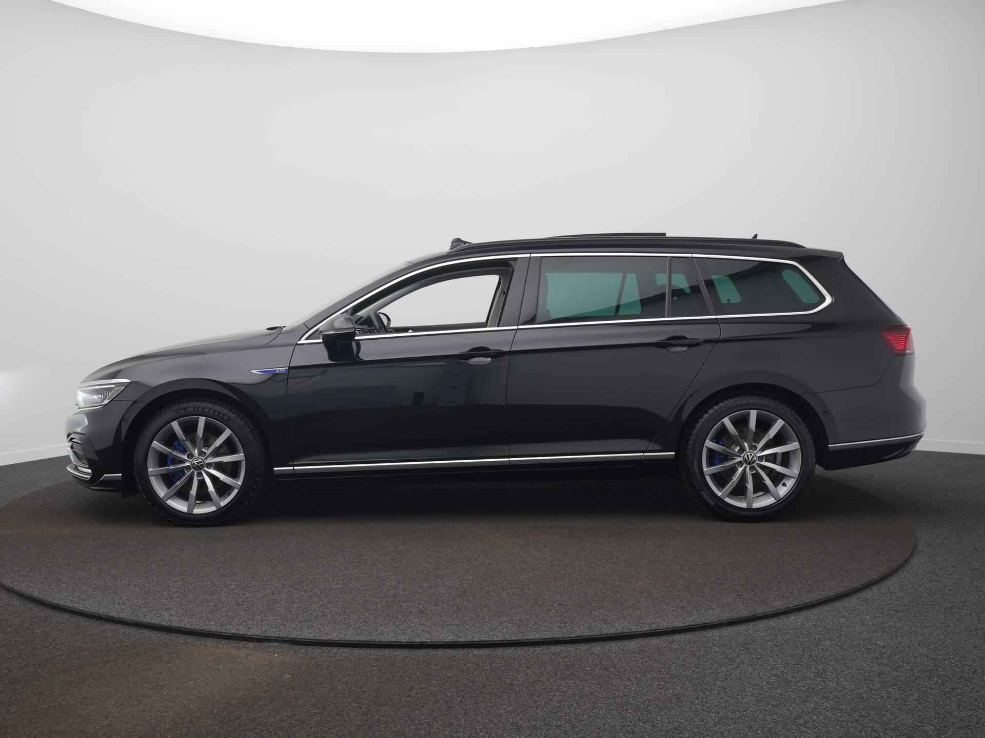 Volkswagen Passat Variant 1.4 TSI PHEV GTE Business Standkachel / Trekhaak / Panoramadak - 8/64