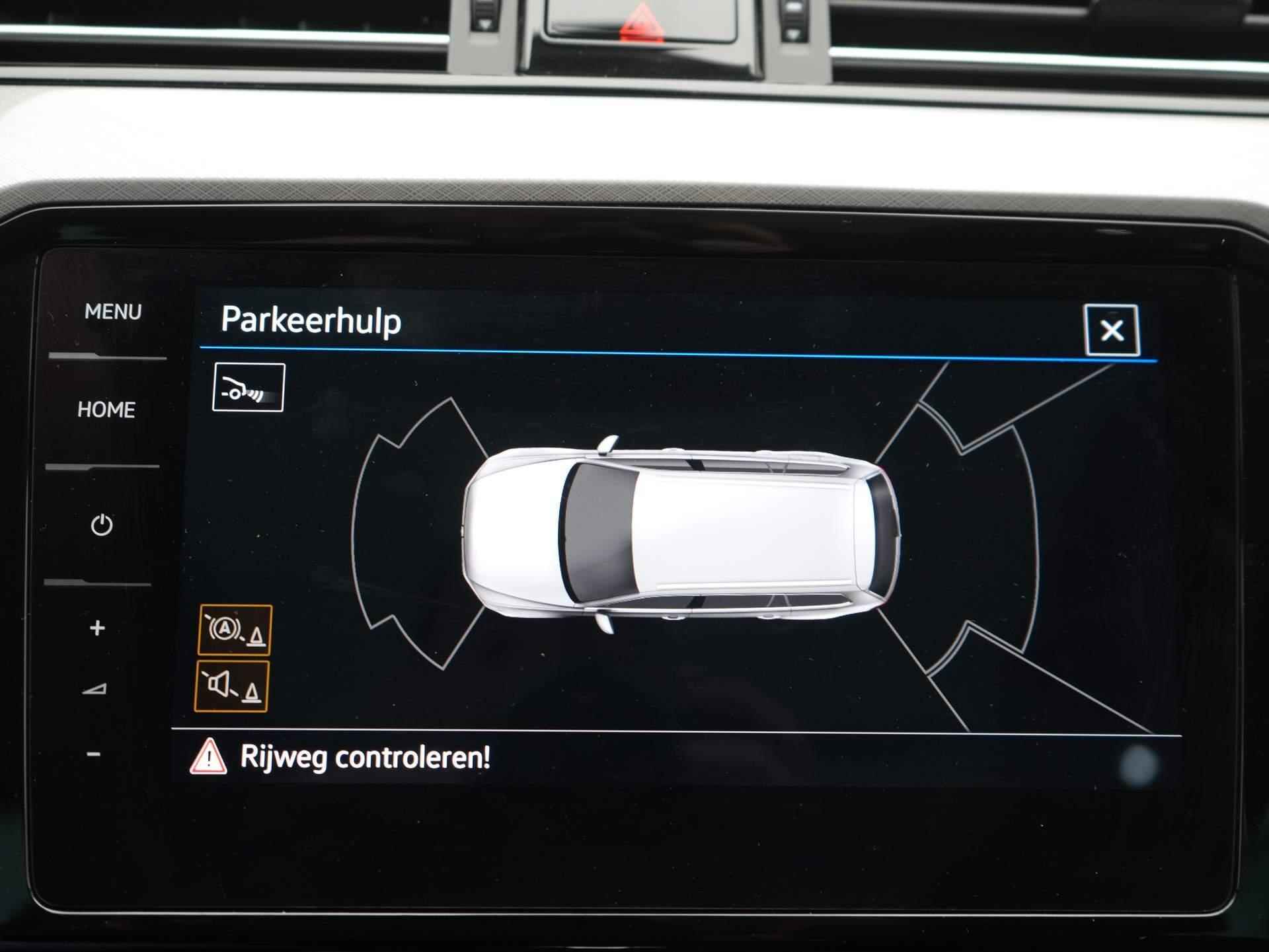 Volkswagen Passat Variant 1.4 TSI PHEV GTE Business Standkachel / Trekhaak / Panoramadak - 31/64