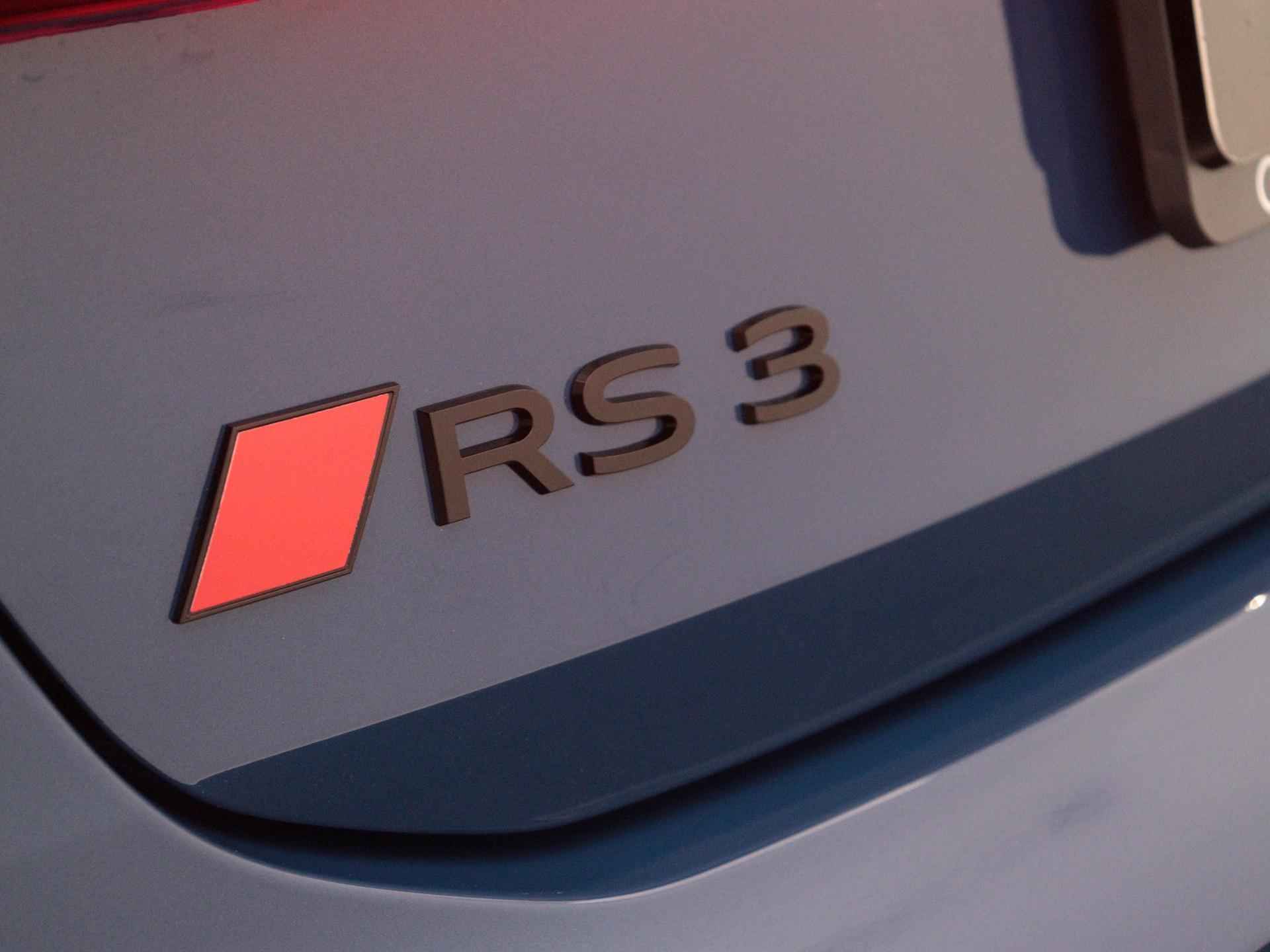 Audi RS3 Sportback 2.5 TFSI quattro | RS-Sportuitlaatsysteem | RS-exterieur carbonpakket | Rs-schaalstoelen | Matrix koplampen | SONOS | Navigatiepakket | Comfortpakket Pro | Climate pakket Pro | Adapt. onderstel | Drive Select | - 19/29