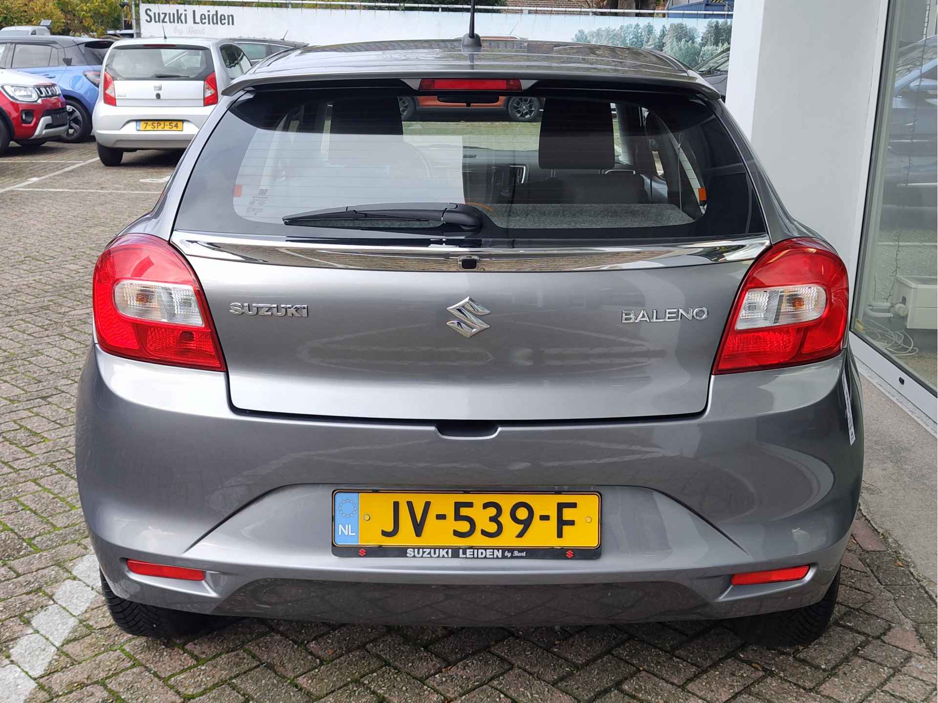 Suzuki Baleno 1.2 EXCLUSIVE AUTOMAAT Airco | Stoelverwarming | Xenon - 4/29