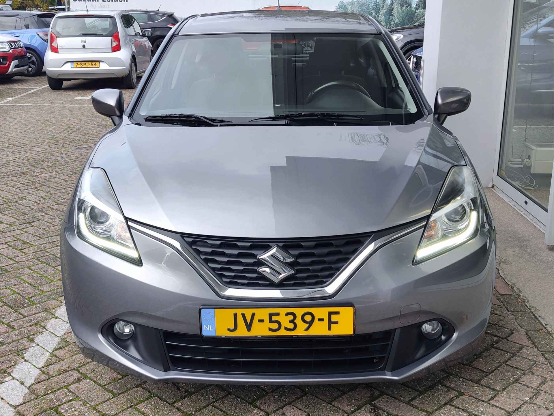 Suzuki Baleno 1.2 EXCLUSIVE AUTOMAAT Airco | Stoelverwarming | Xenon - 8/29