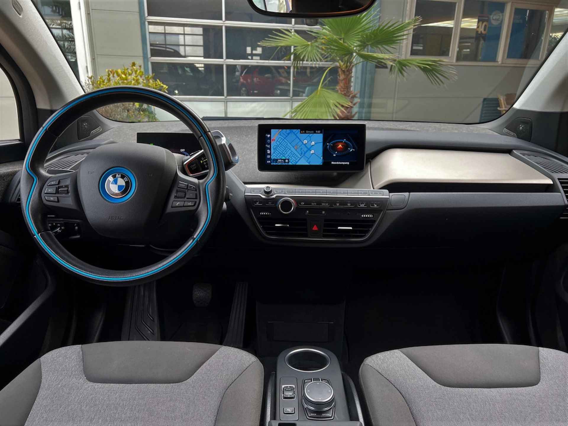 BMW i3 Executive 120Ah 42 kWh Harman Kardon/ Carplay/ W.pomp/3-Fase - 2/42